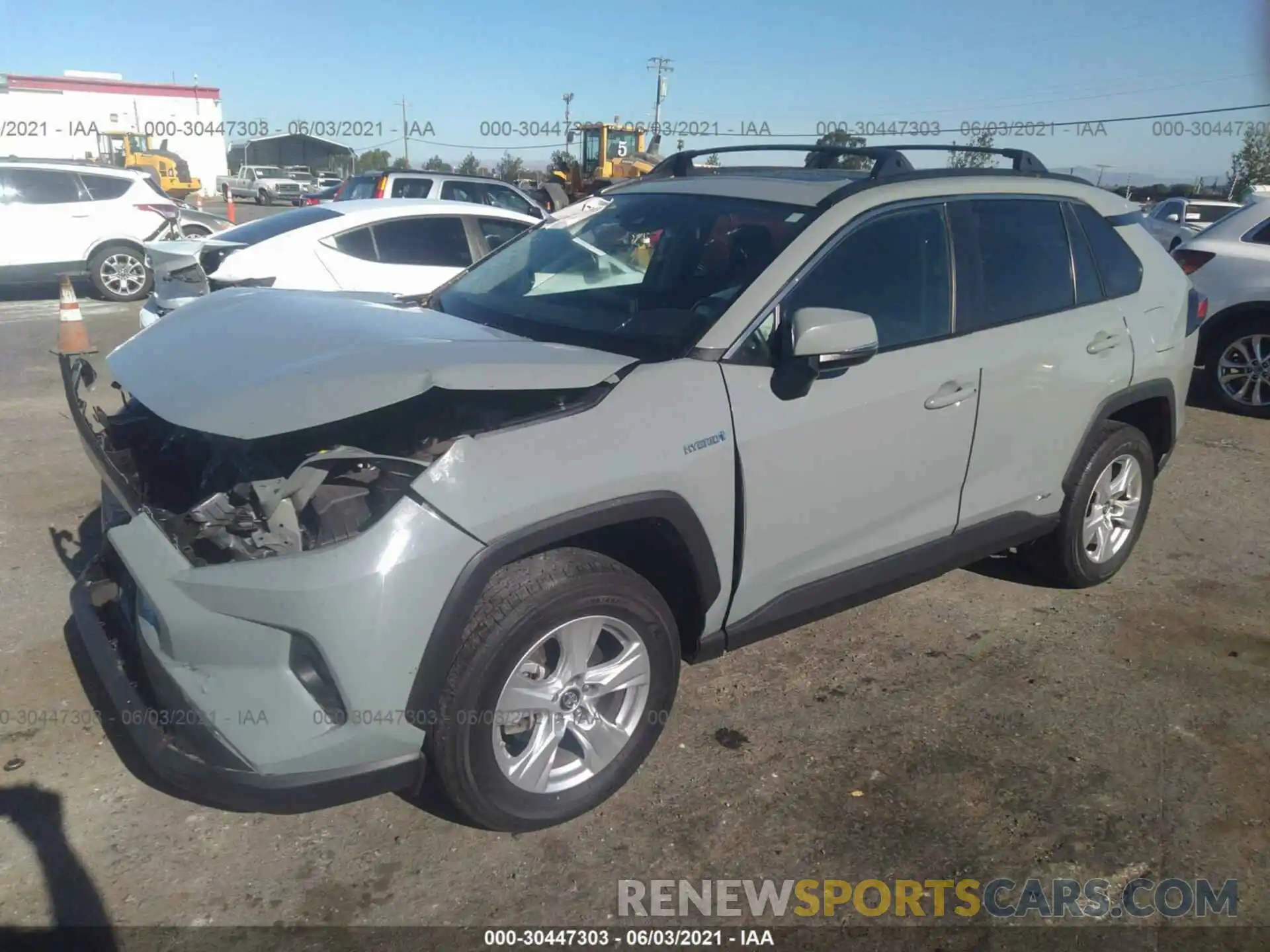 2 Photograph of a damaged car 2T3RWRFV2KW013067 TOYOTA RAV4 2019