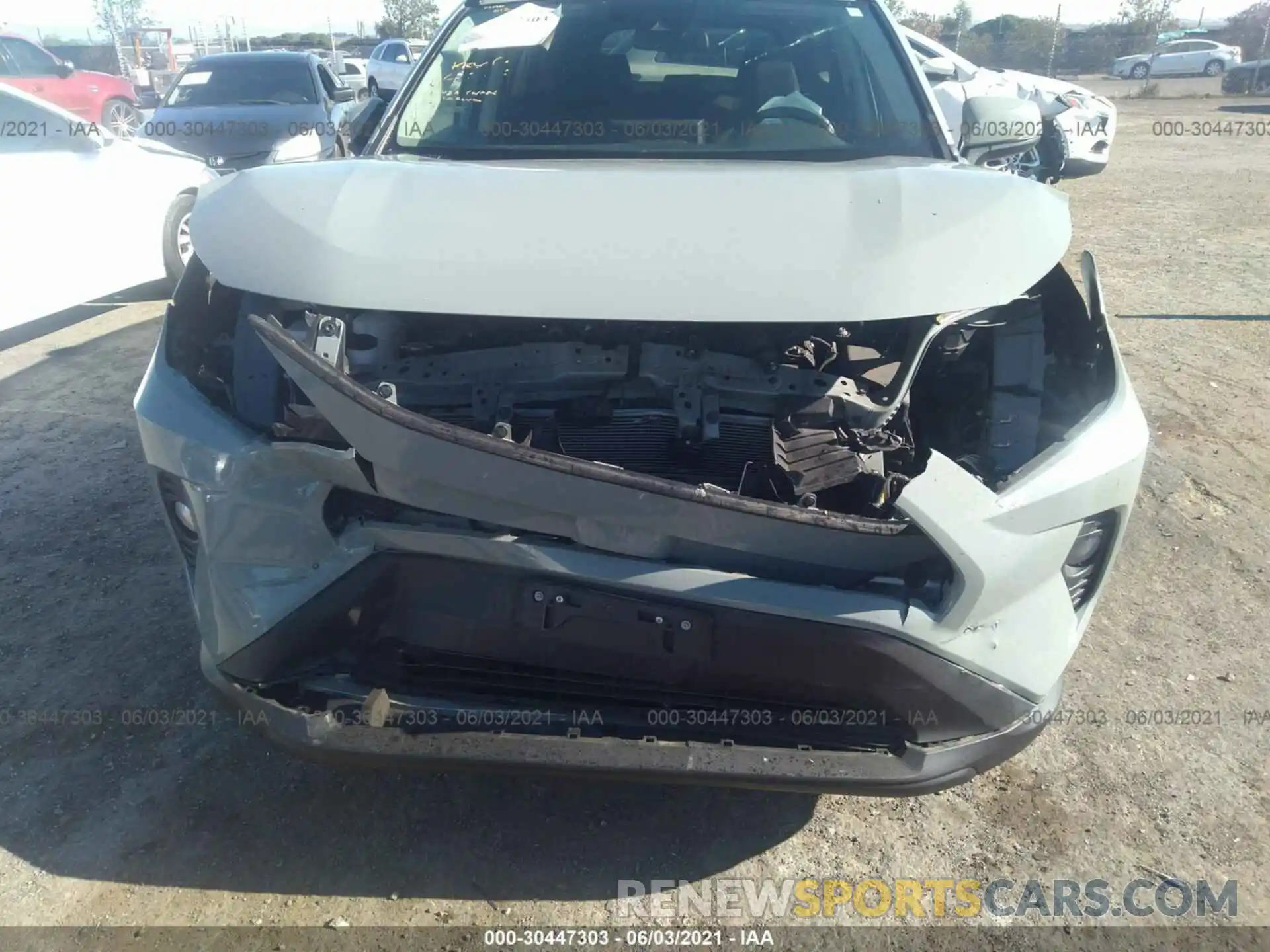 6 Photograph of a damaged car 2T3RWRFV2KW013067 TOYOTA RAV4 2019