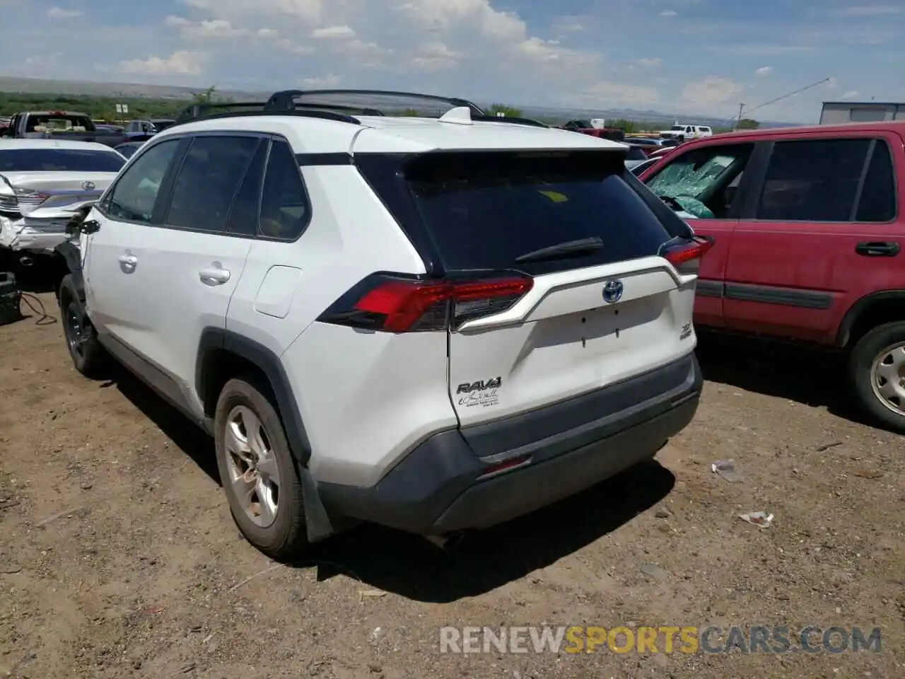 3 Photograph of a damaged car 2T3RWRFV2KW019029 TOYOTA RAV4 2019