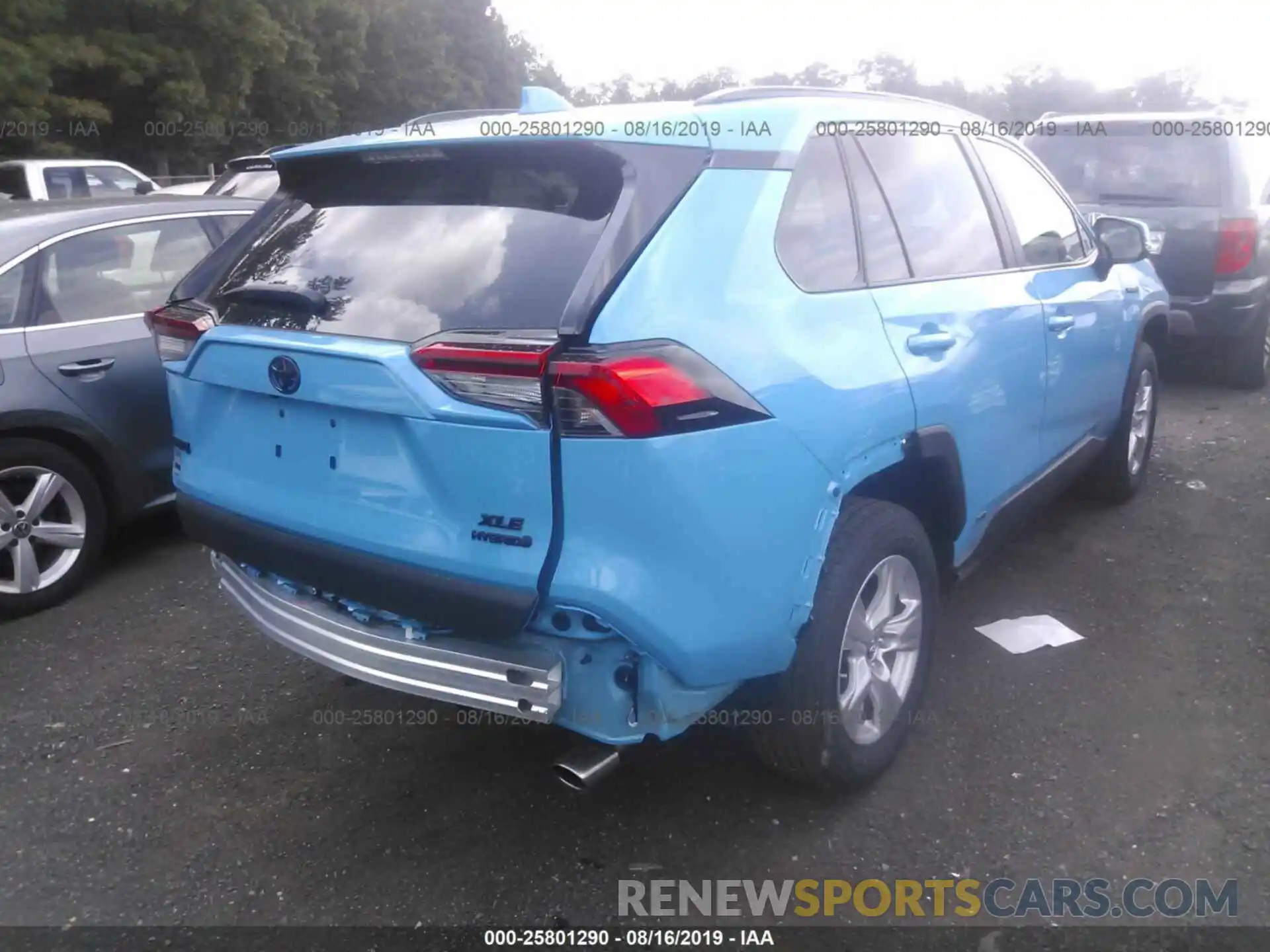 4 Фотография поврежденного автомобиля 2T3RWRFV2KW023310 TOYOTA RAV4 2019