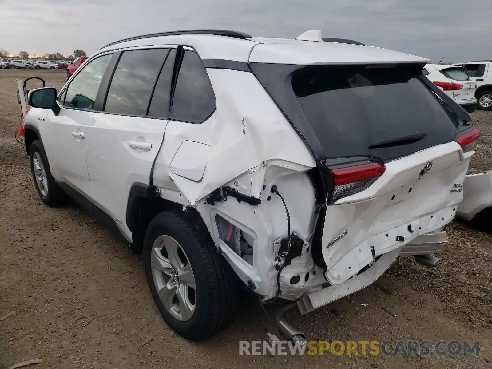 3 Photograph of a damaged car 2T3RWRFV2KW025901 TOYOTA RAV4 2019