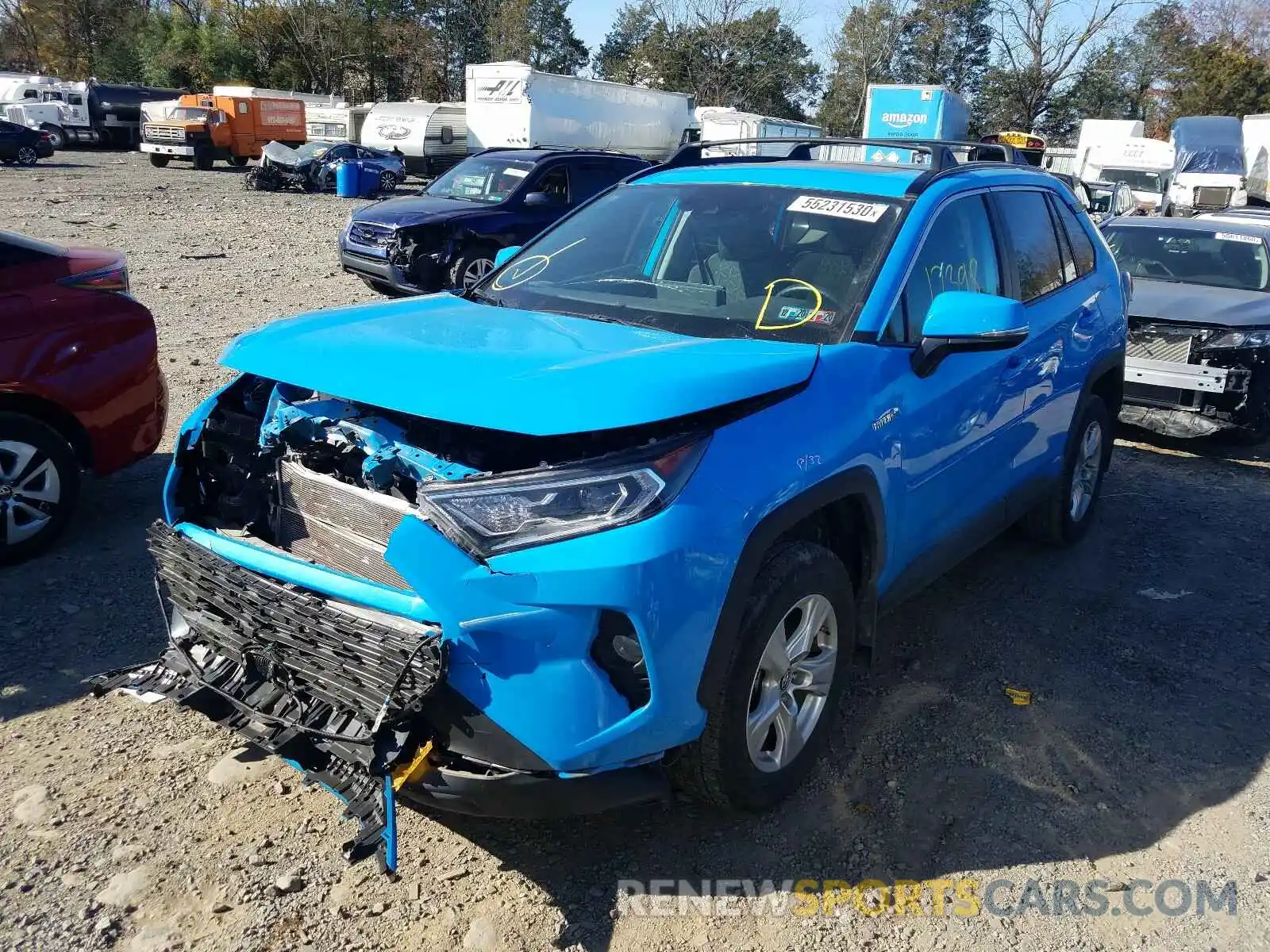 2 Photograph of a damaged car 2T3RWRFV2KW026966 TOYOTA RAV4 2019