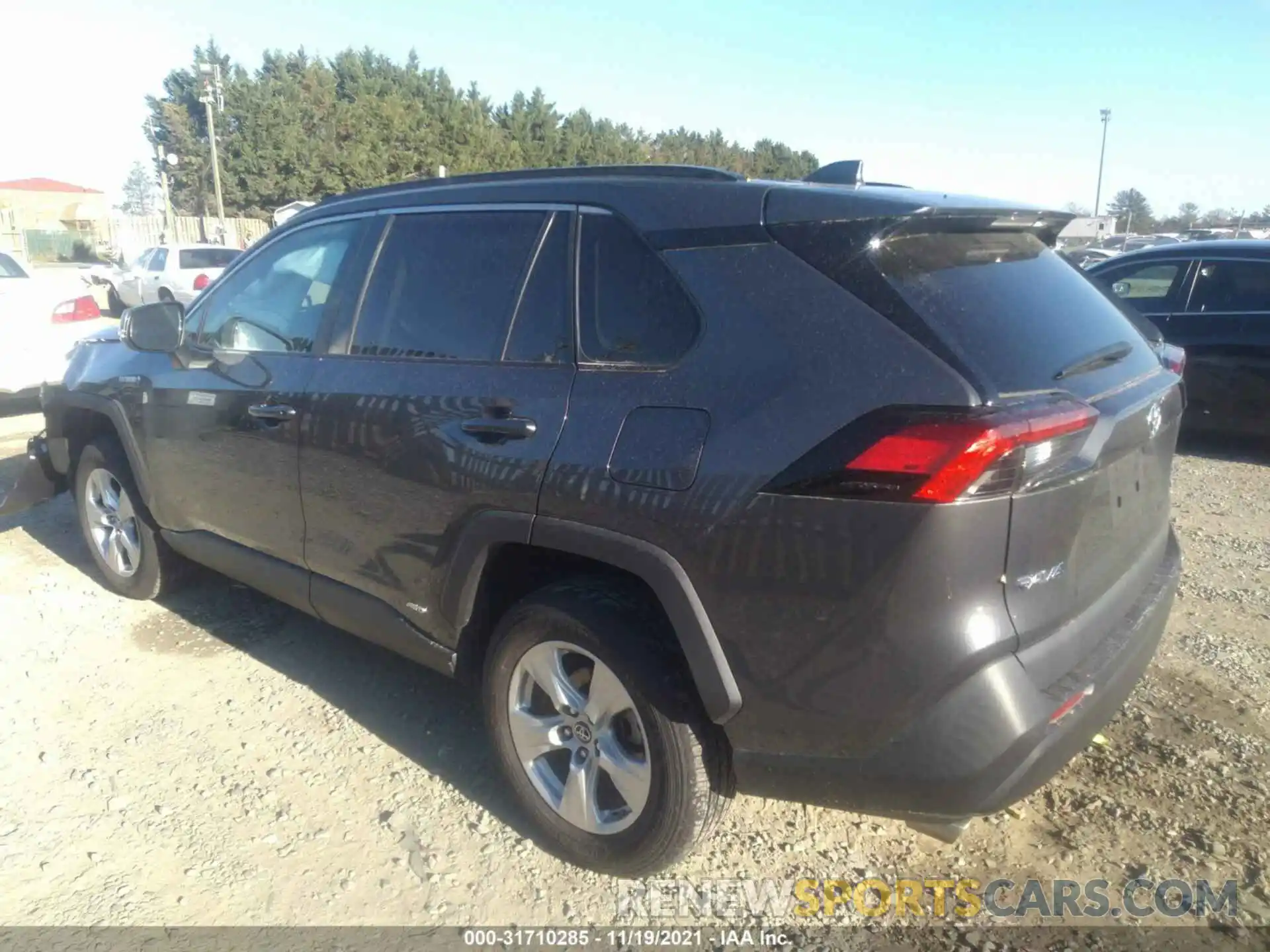 3 Photograph of a damaged car 2T3RWRFV2KW039538 TOYOTA RAV4 2019