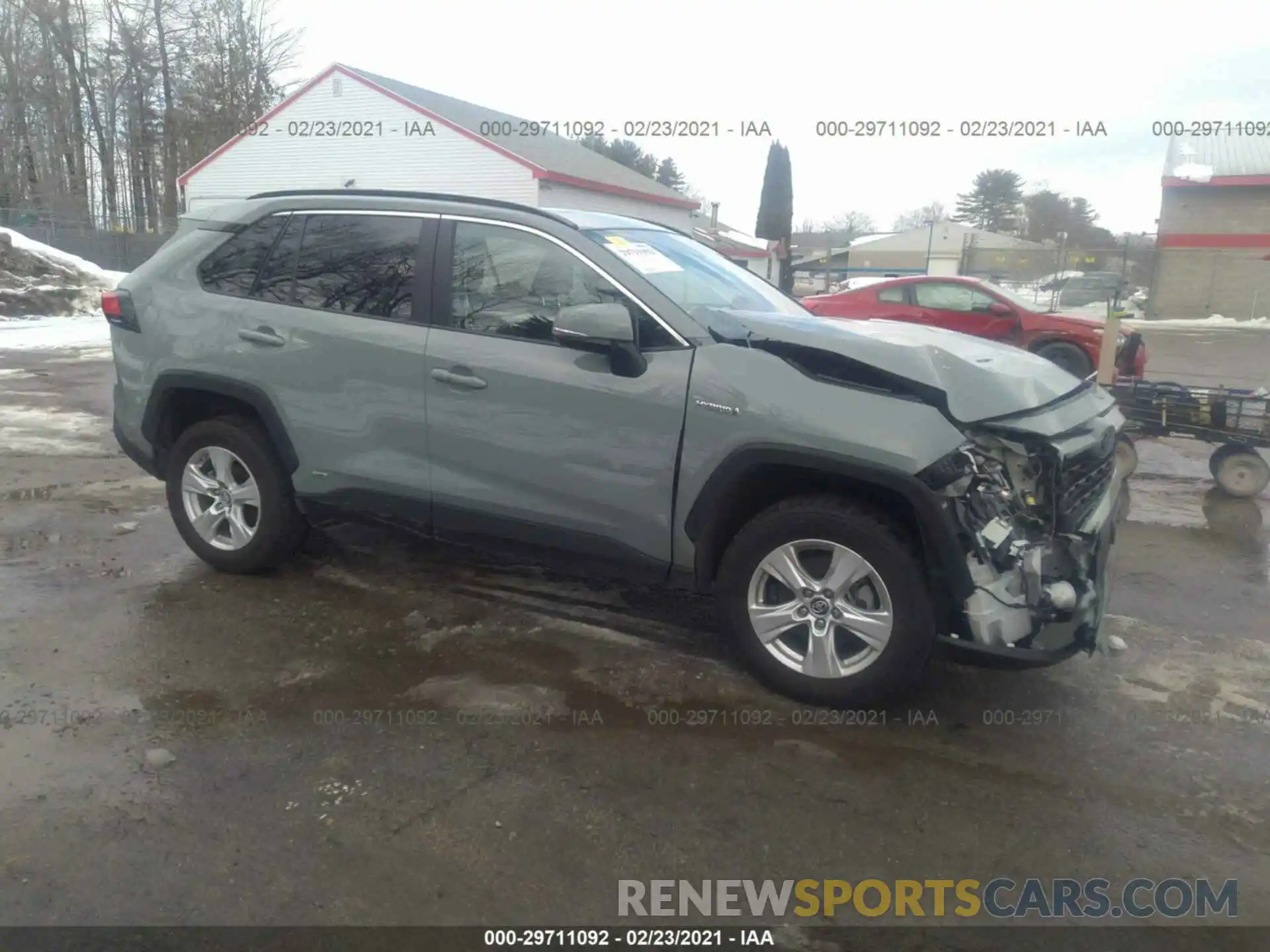 1 Photograph of a damaged car 2T3RWRFV3KW009772 TOYOTA RAV4 2019