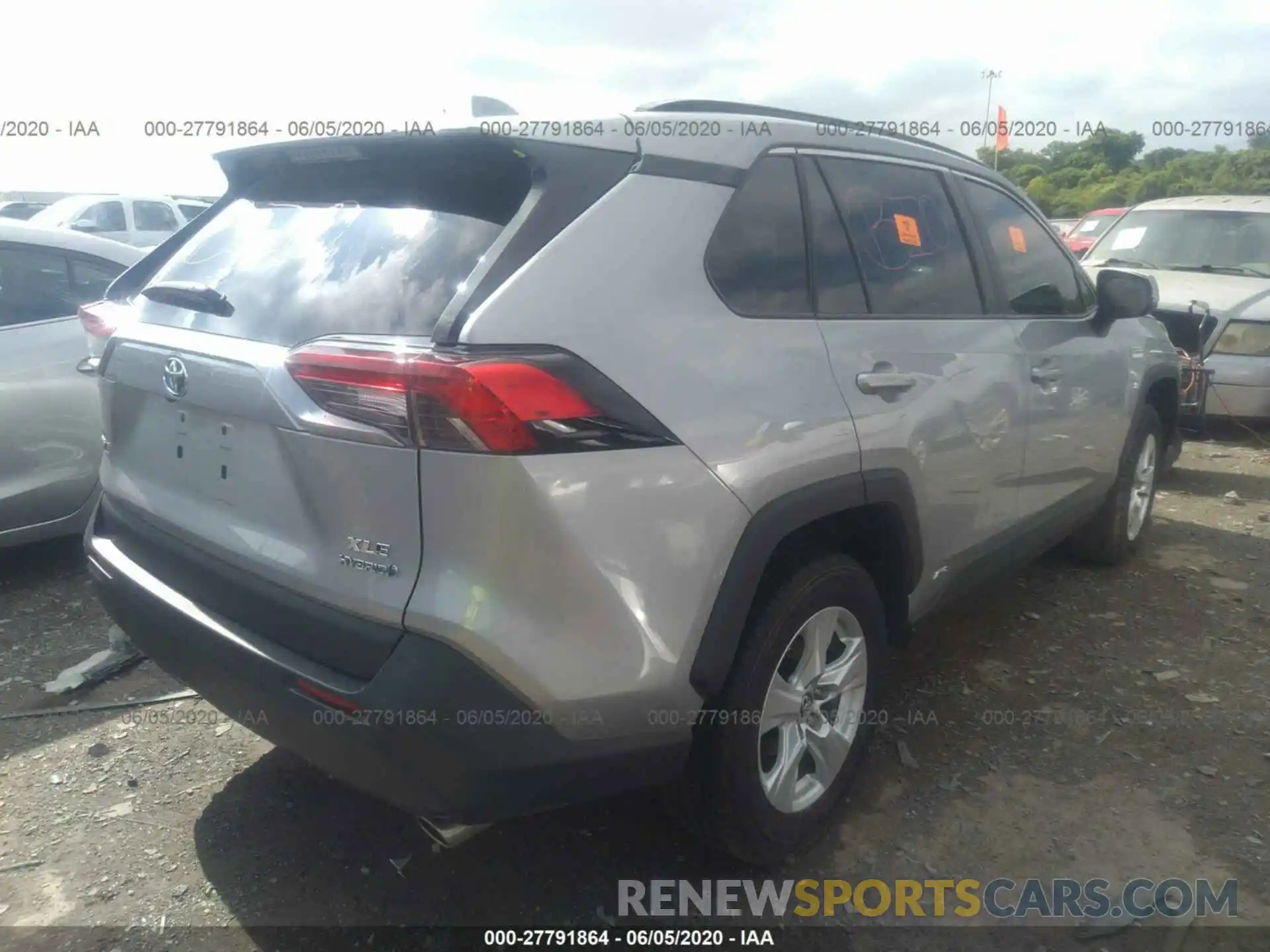 4 Фотография поврежденного автомобиля 2T3RWRFV3KW040665 TOYOTA RAV4 2019