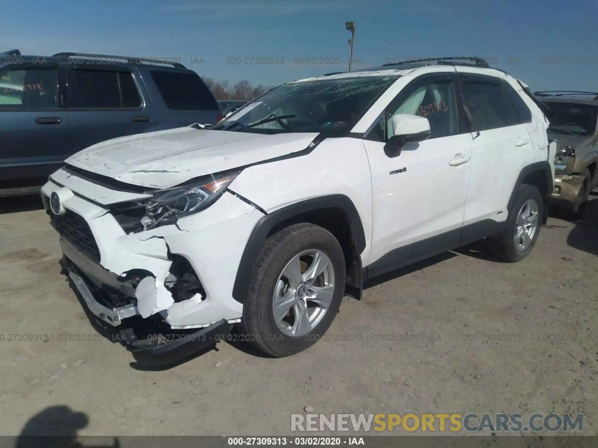 2 Photograph of a damaged car 2T3RWRFV4KW014785 TOYOTA RAV4 2019