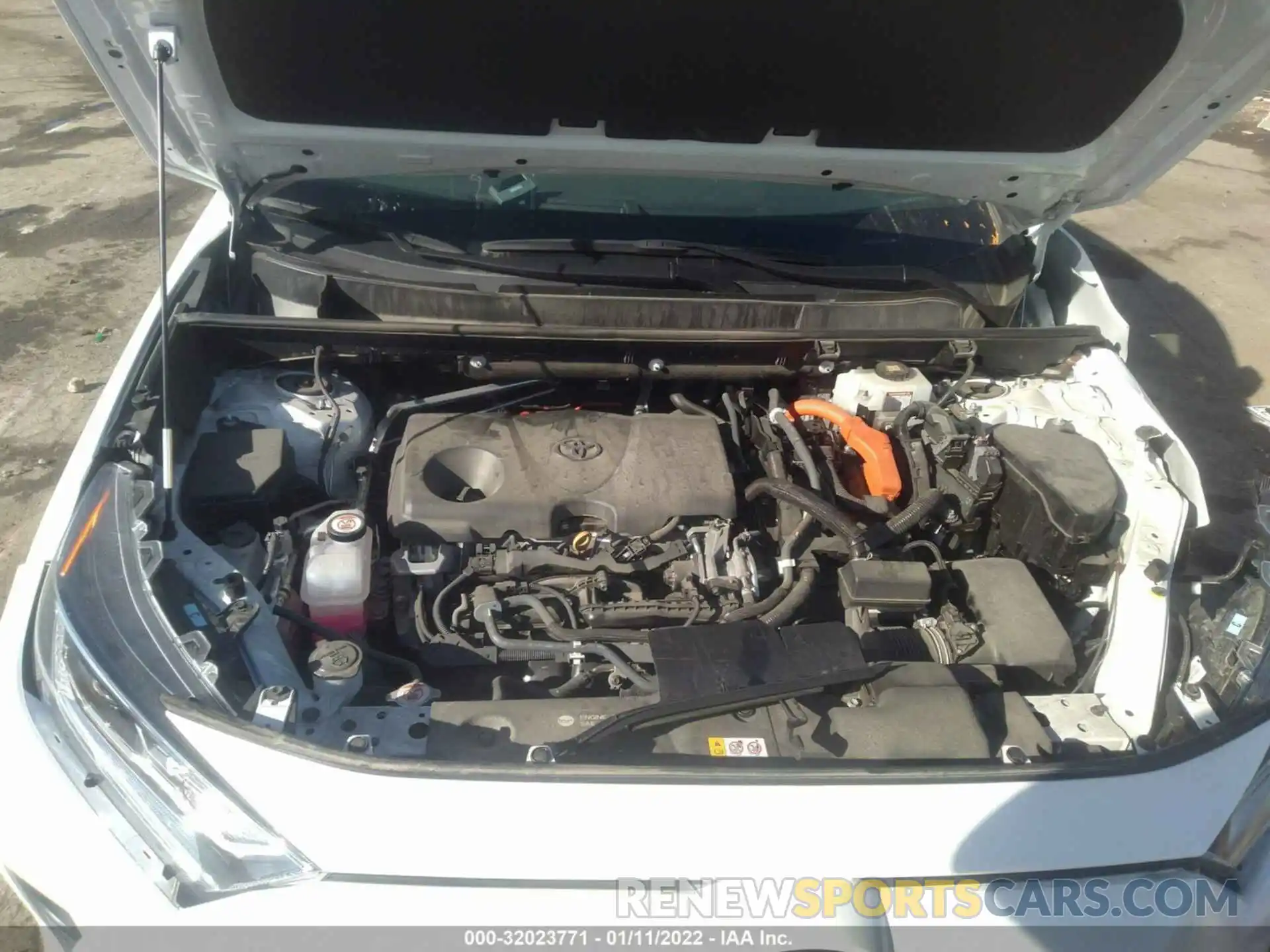 10 Photograph of a damaged car 2T3RWRFV5KW006324 TOYOTA RAV4 2019