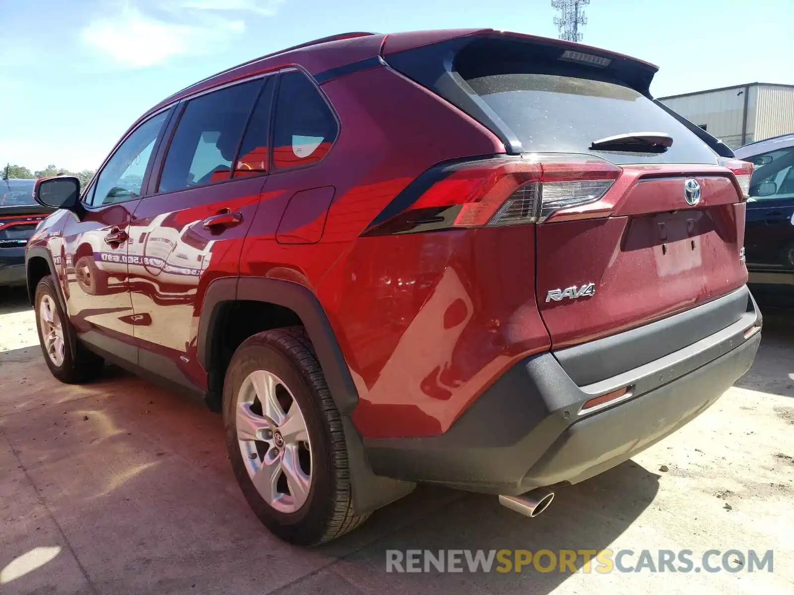 3 Photograph of a damaged car 2T3RWRFV5KW011166 TOYOTA RAV4 2019