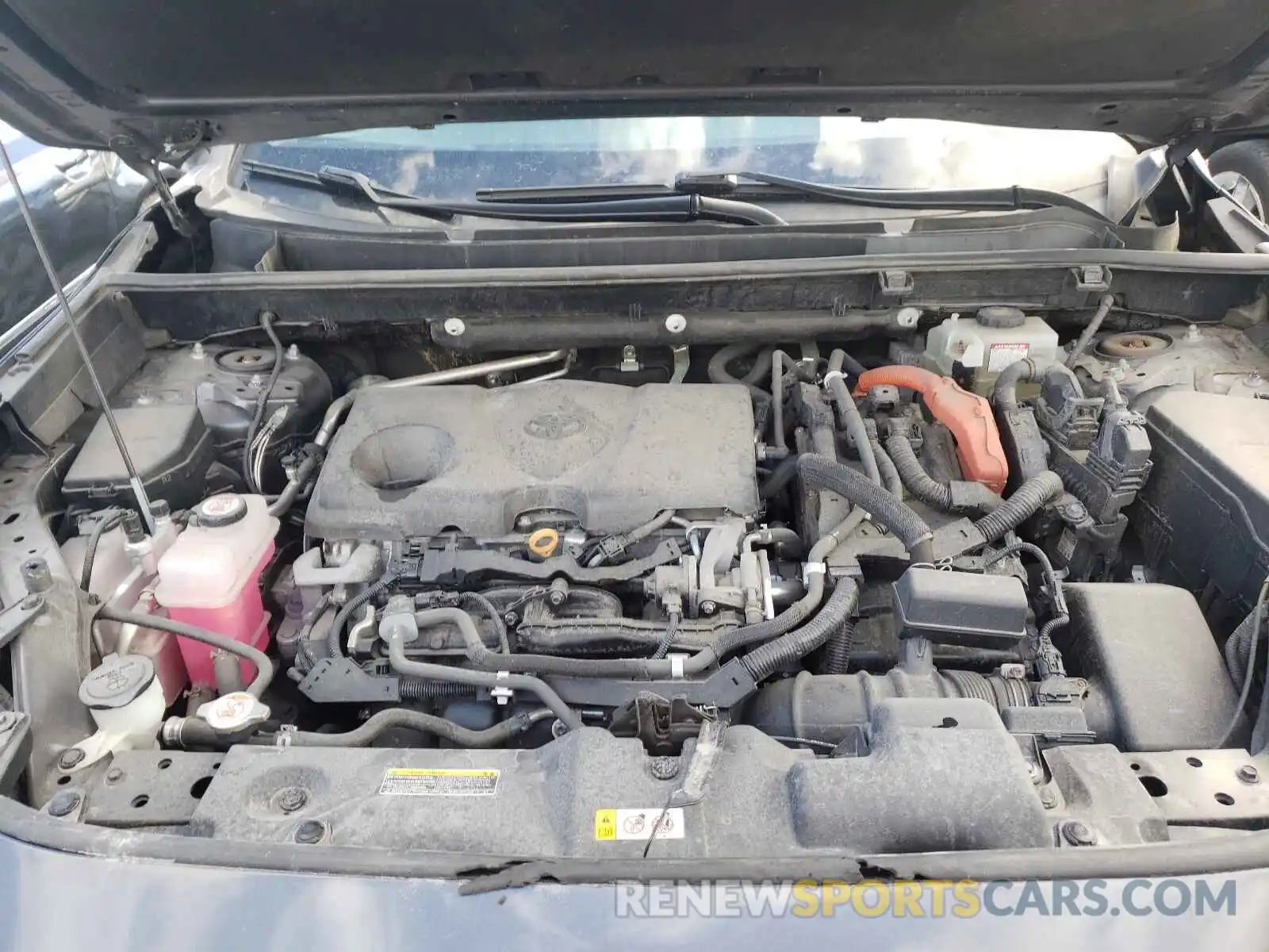 7 Photograph of a damaged car 2T3RWRFV5KW013824 TOYOTA RAV4 2019