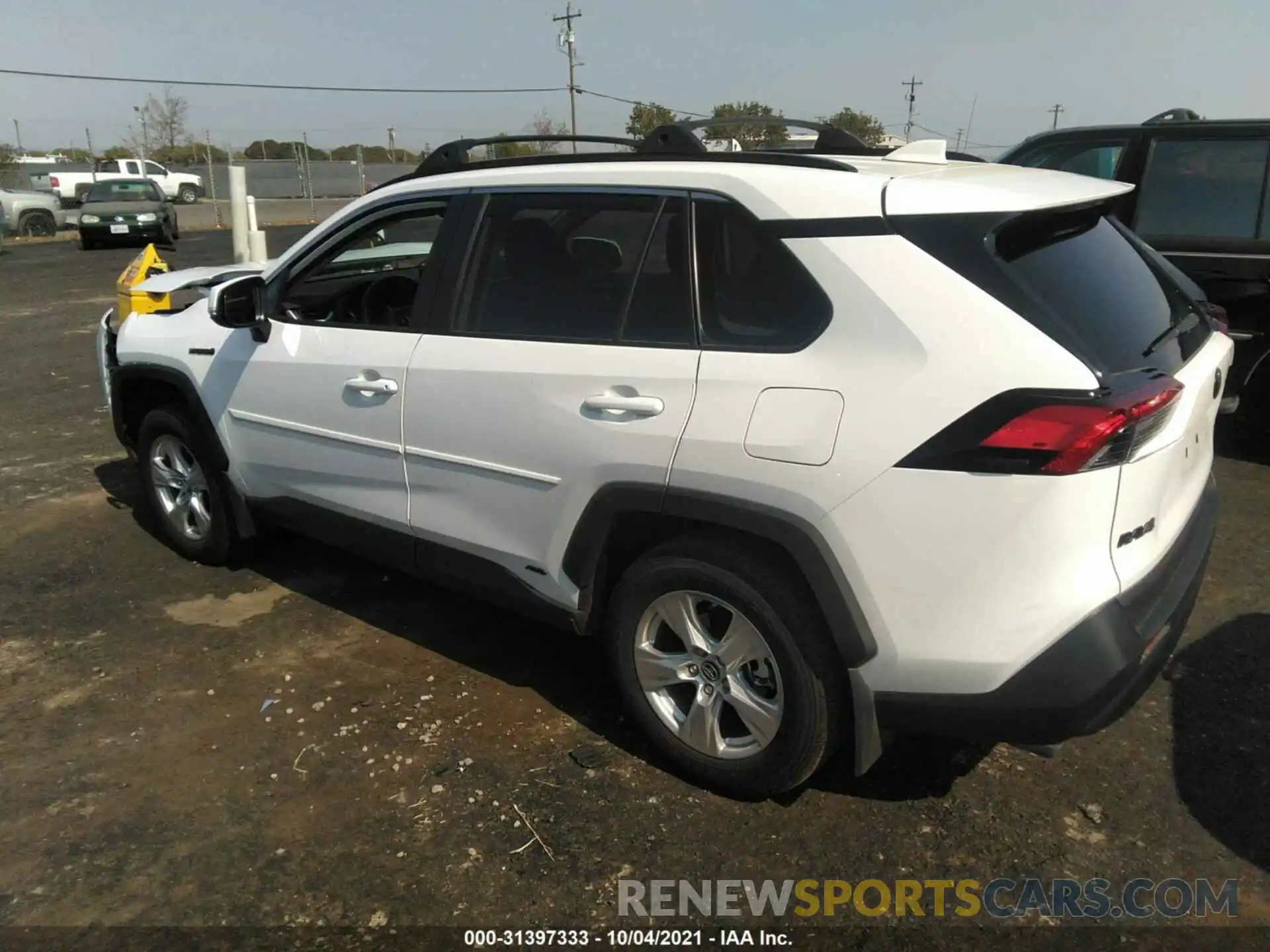 3 Photograph of a damaged car 2T3RWRFV5KW021857 TOYOTA RAV4 2019