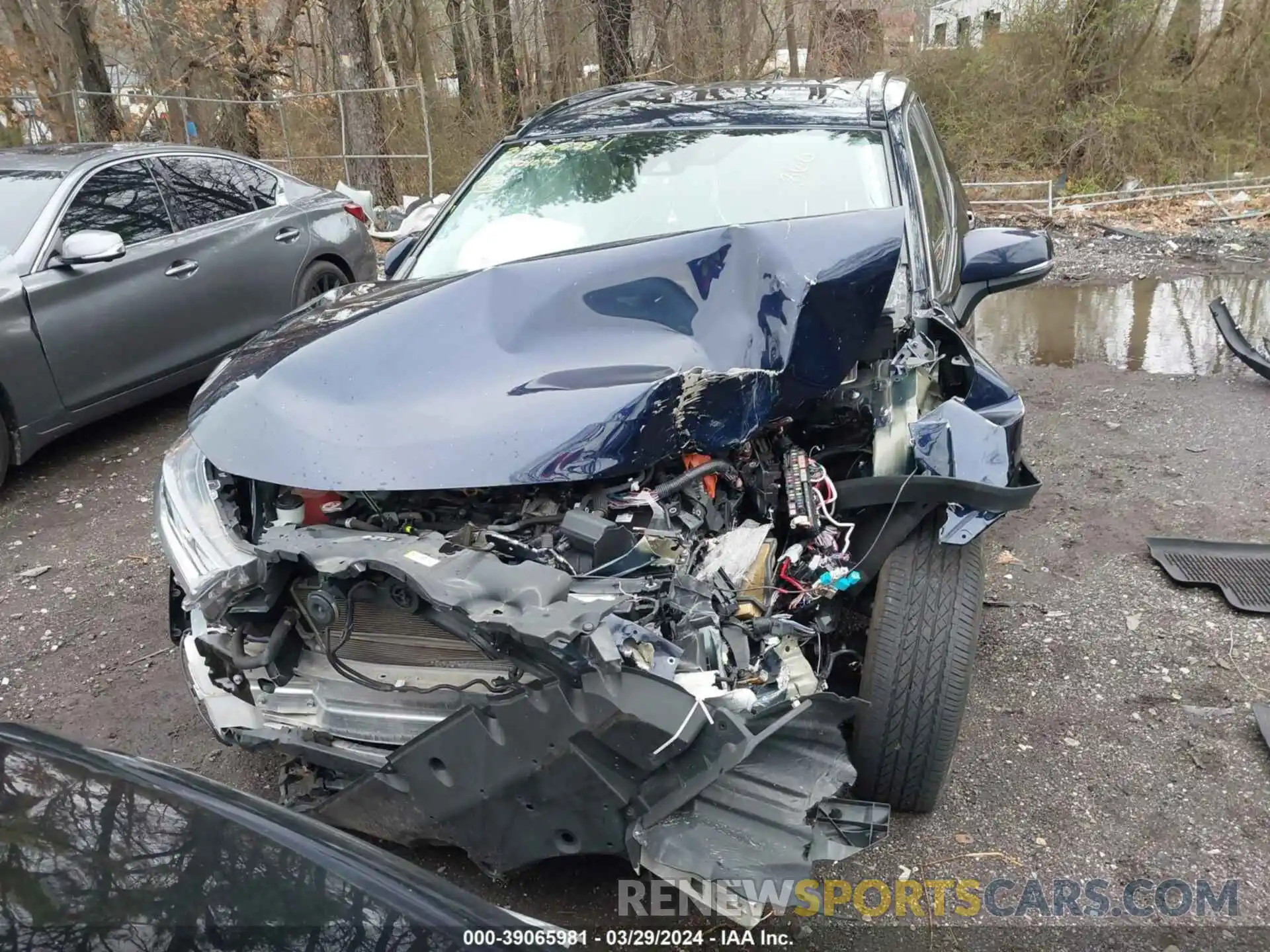 12 Photograph of a damaged car 2T3RWRFV5KW026458 TOYOTA RAV4 2019