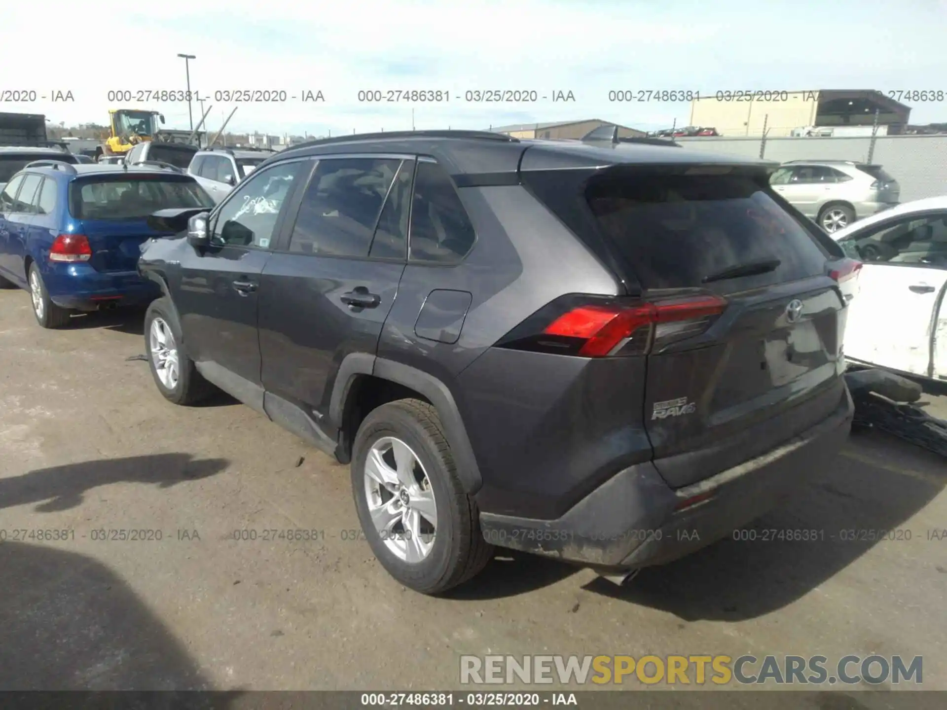 3 Фотография поврежденного автомобиля 2T3RWRFV5KW035922 TOYOTA RAV4 2019