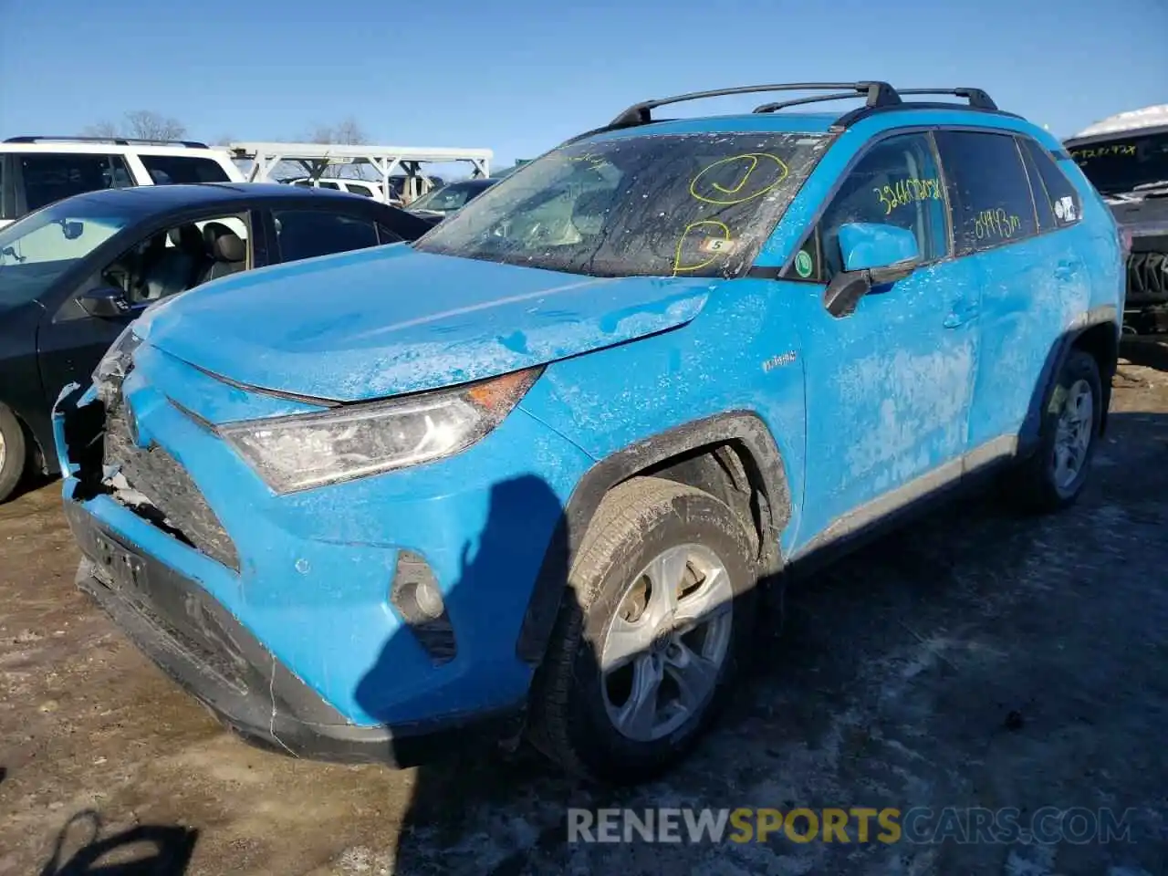 2 Photograph of a damaged car 2T3RWRFV5KW040988 TOYOTA RAV4 2019