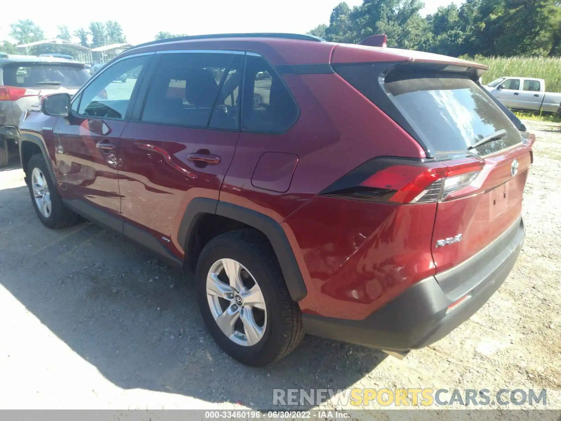 3 Photograph of a damaged car 2T3RWRFV6KW005117 TOYOTA RAV4 2019