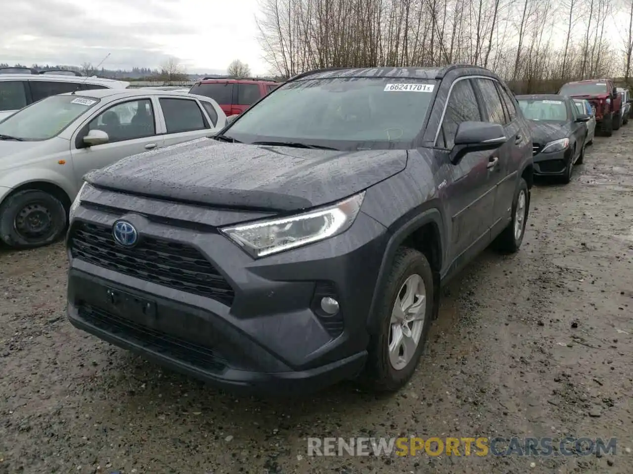 2 Photograph of a damaged car 2T3RWRFV6KW020989 TOYOTA RAV4 2019