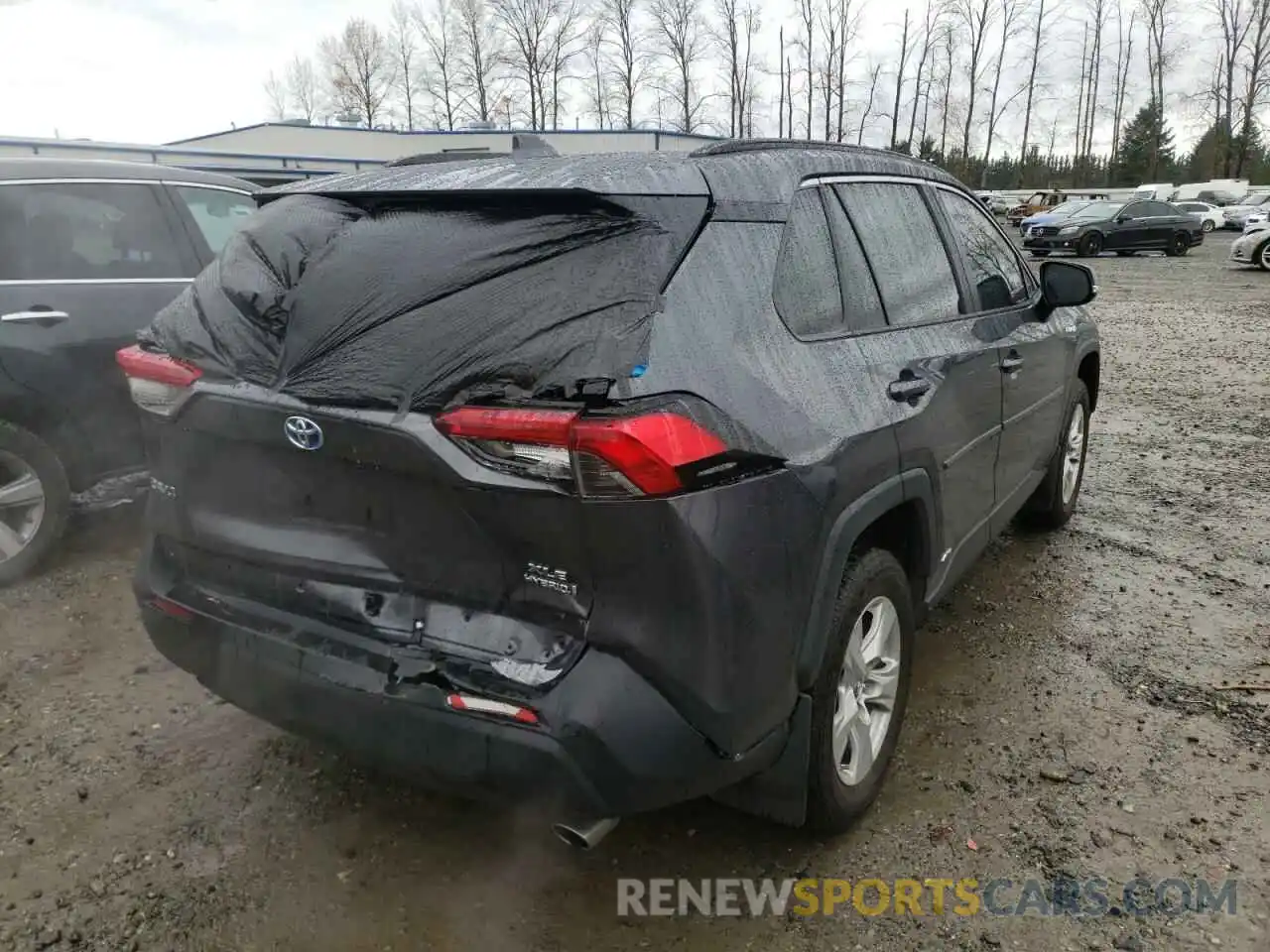 4 Photograph of a damaged car 2T3RWRFV6KW020989 TOYOTA RAV4 2019