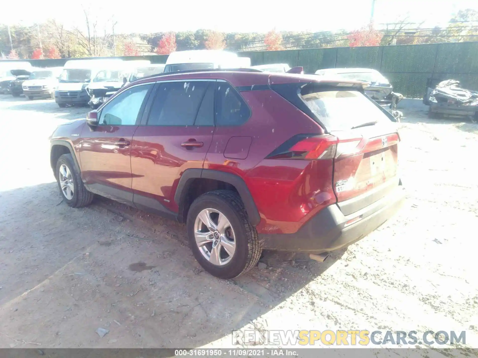 3 Photograph of a damaged car 2T3RWRFV7KW025490 TOYOTA RAV4 2019