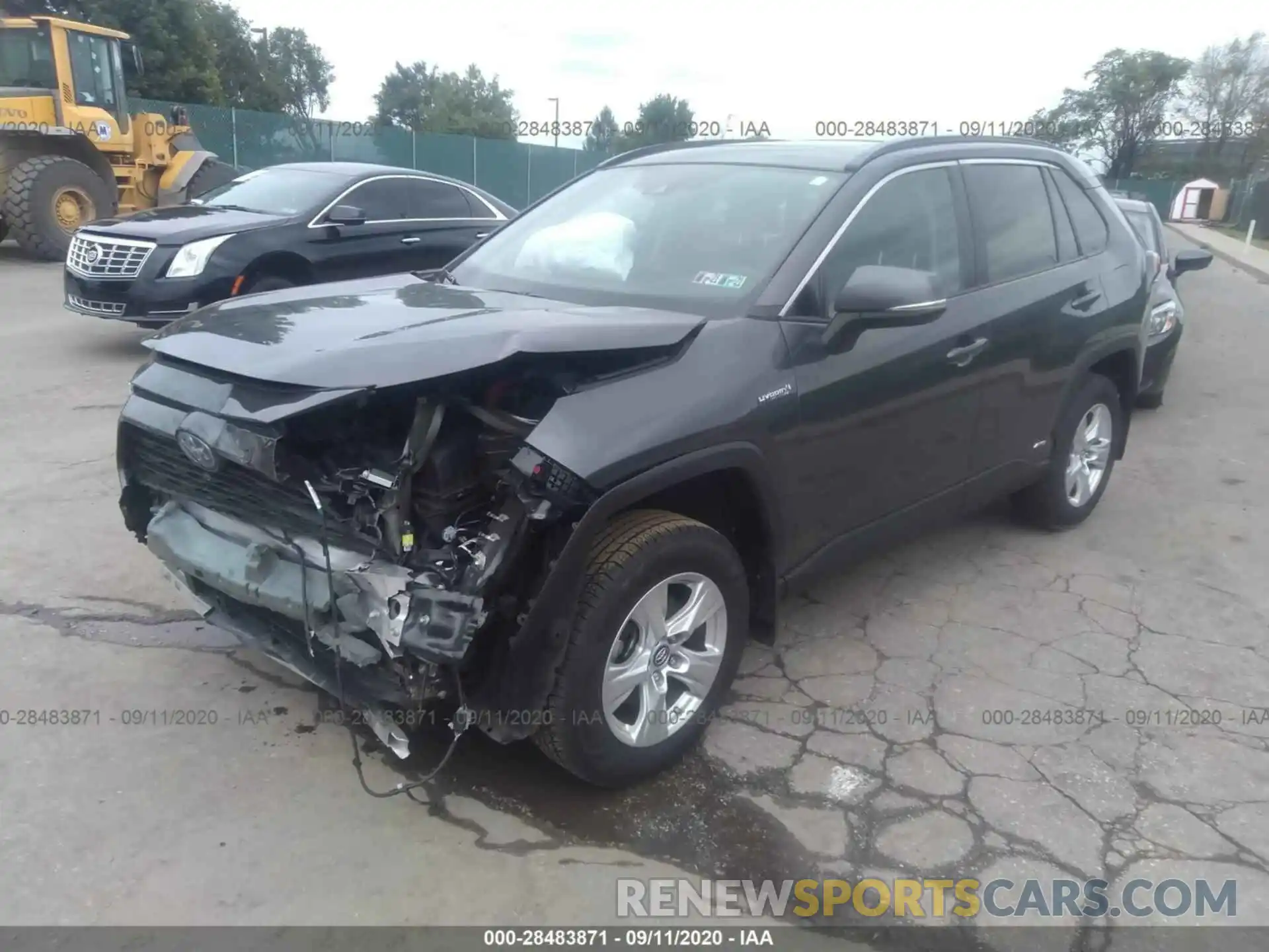 2 Photograph of a damaged car 2T3RWRFV7KW026865 TOYOTA RAV4 2019