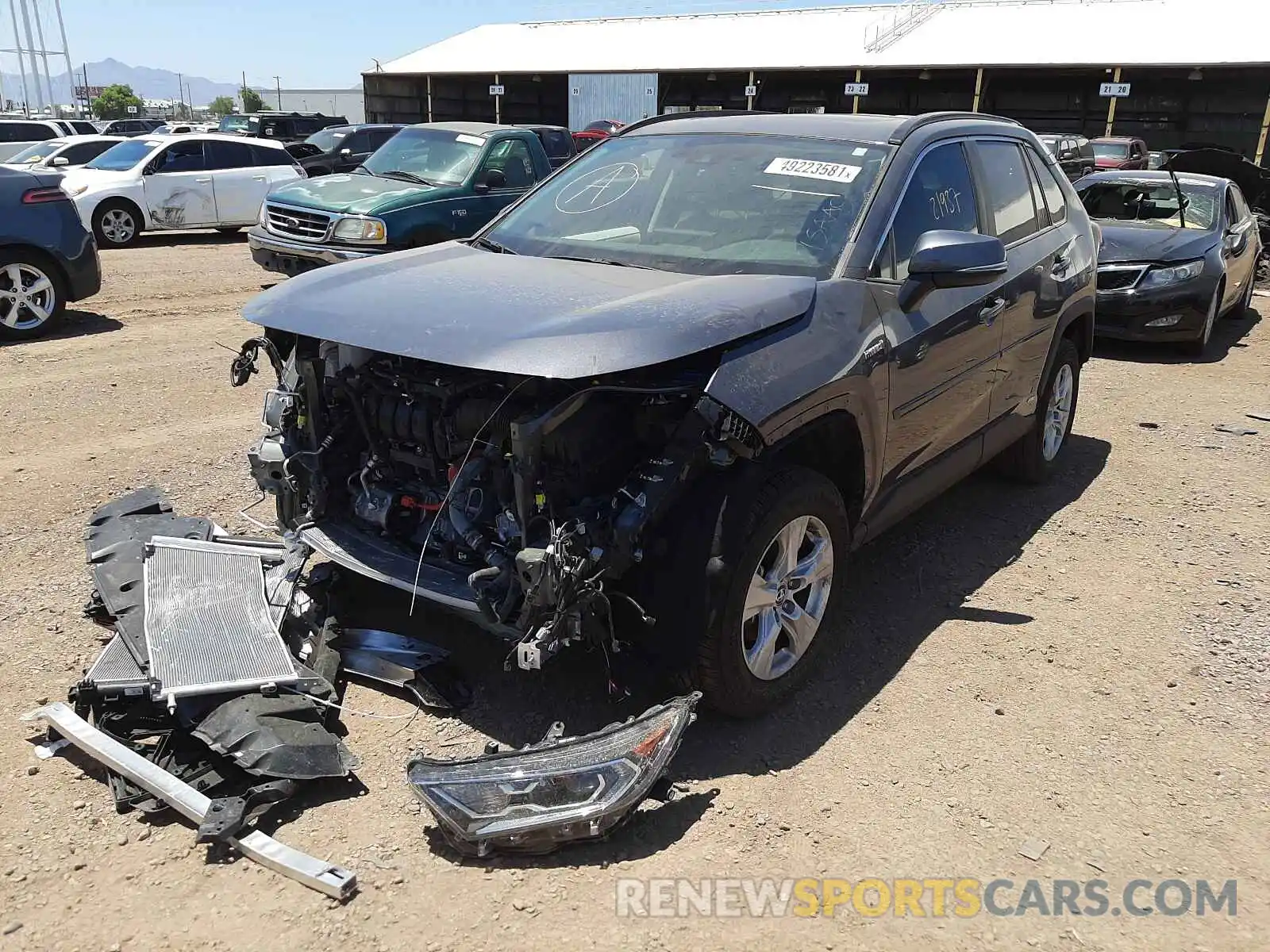 2 Photograph of a damaged car 2T3RWRFV7KW036893 TOYOTA RAV4 2019