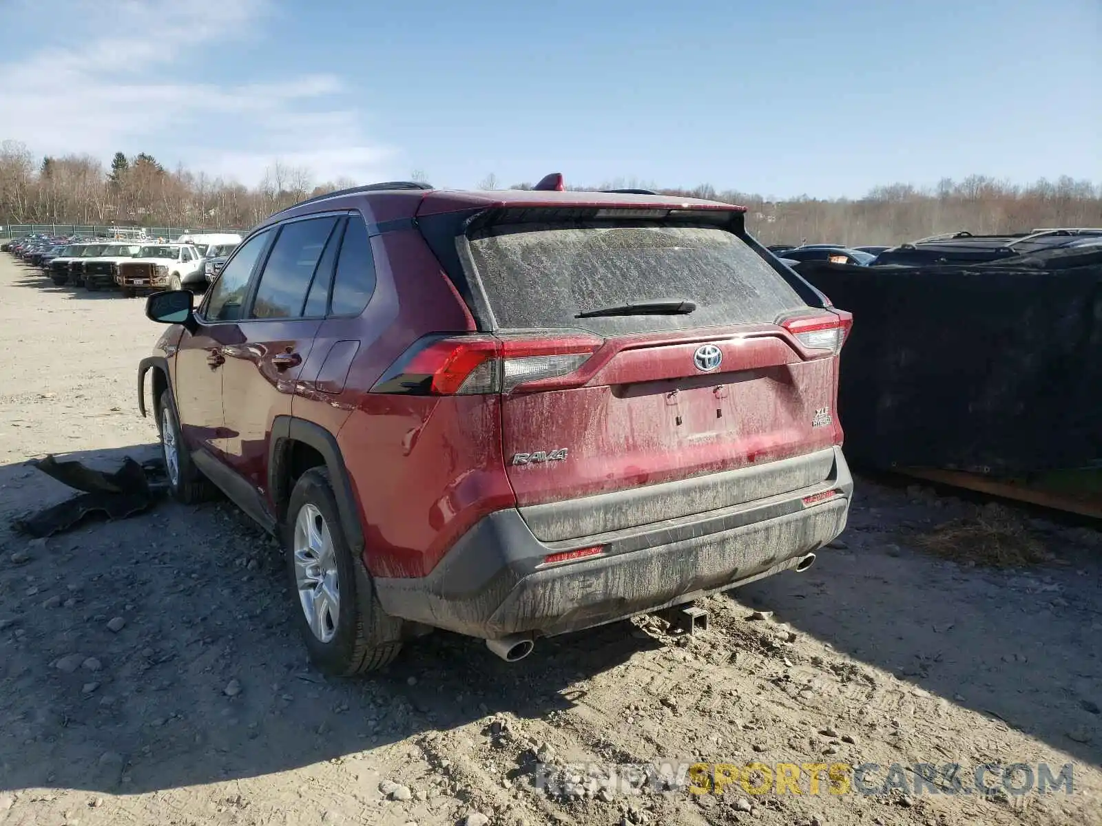 3 Photograph of a damaged car 2T3RWRFV7KW041043 TOYOTA RAV4 2019