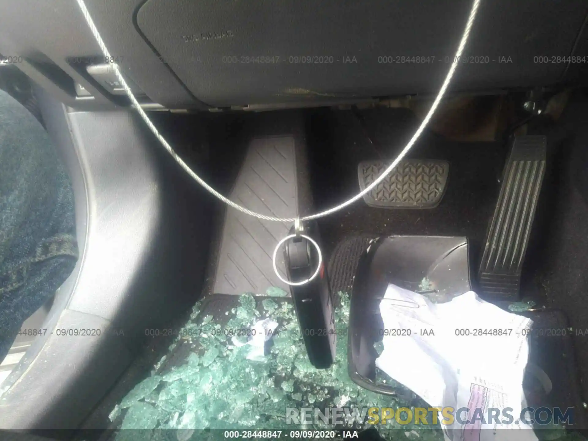 11 Photograph of a damaged car 2T3RWRFV7KW046257 TOYOTA RAV4 2019