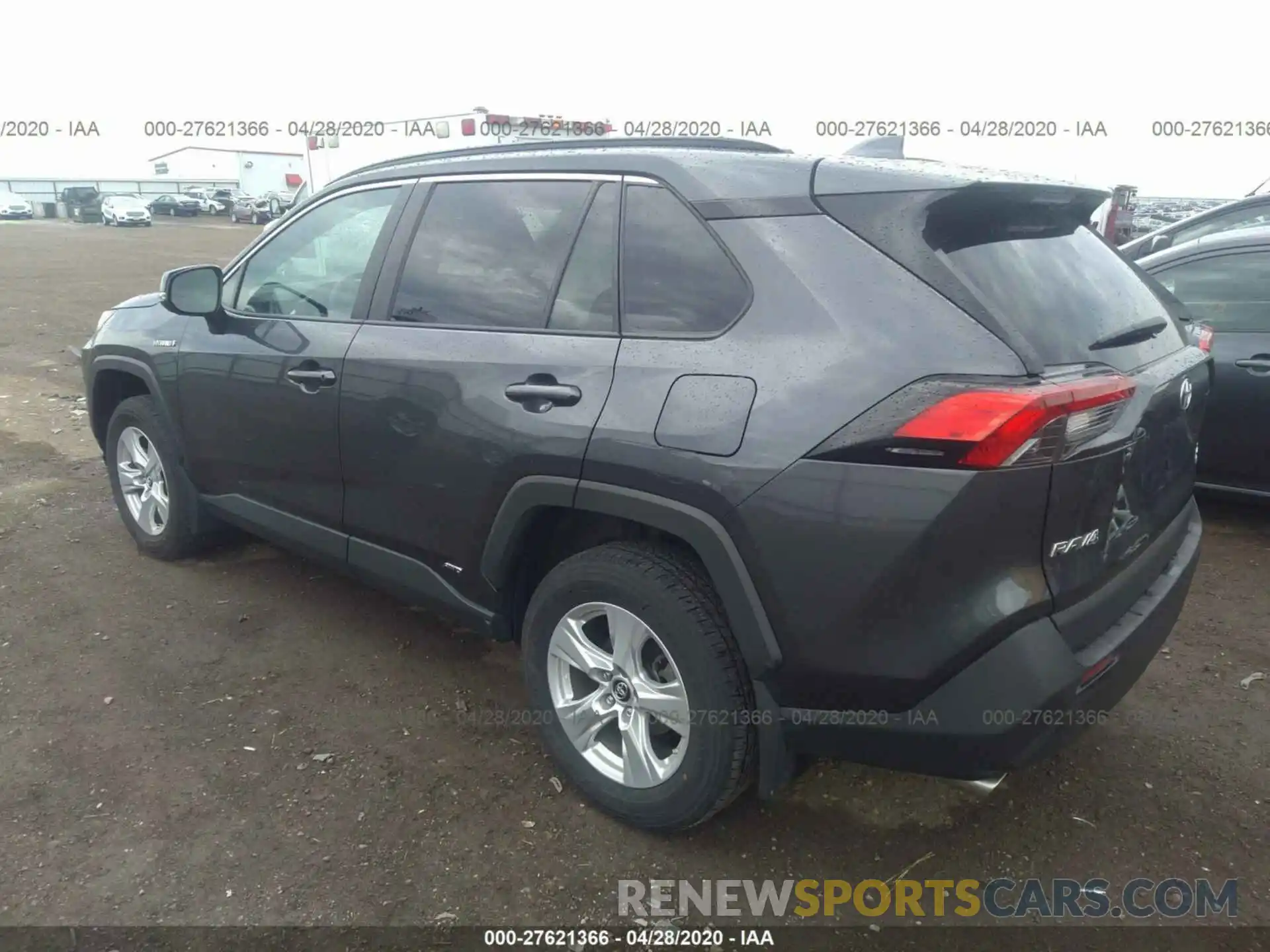 3 Photograph of a damaged car 2T3RWRFV8KW028270 TOYOTA RAV4 2019