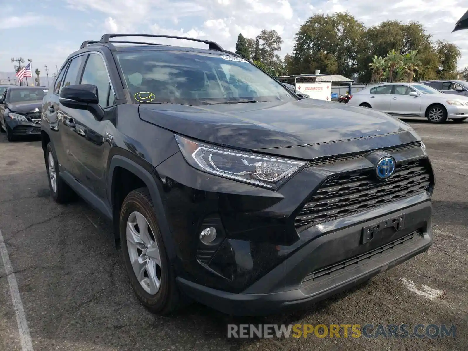 1 Фотография поврежденного автомобиля 2T3RWRFV8KW034229 TOYOTA RAV4 2019