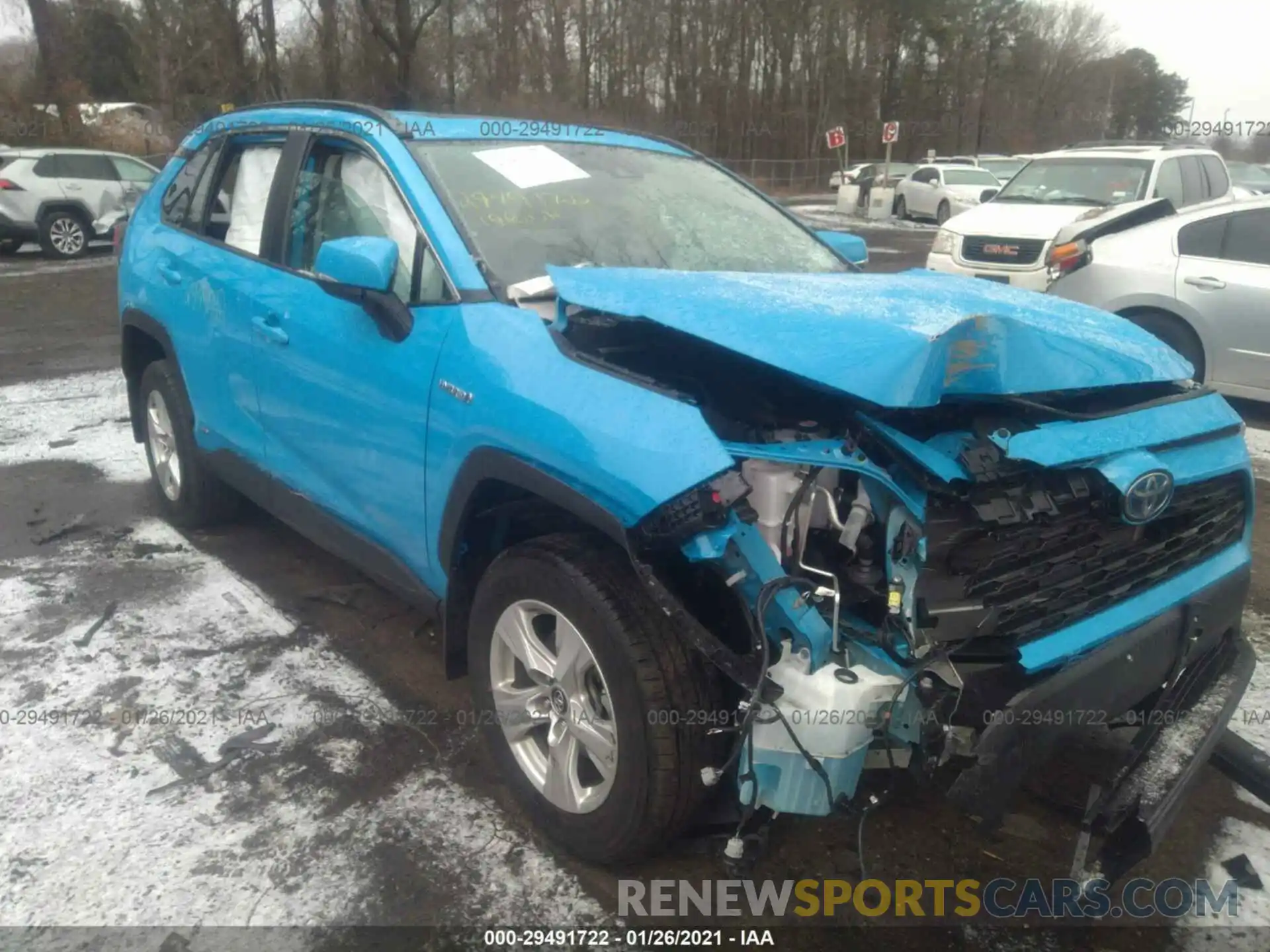 1 Photograph of a damaged car 2T3RWRFV9KW006195 TOYOTA RAV4 2019