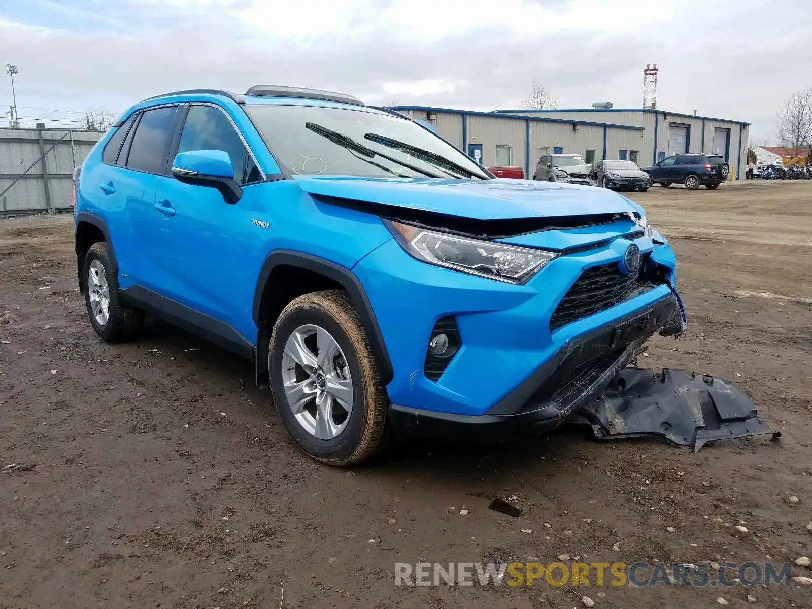 1 Photograph of a damaged car 2T3RWRFV9KW007654 TOYOTA RAV4 2019