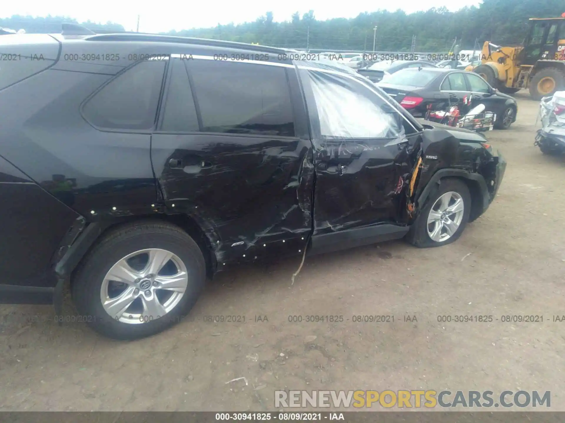 6 Photograph of a damaged car 2T3RWRFV9KW027578 TOYOTA RAV4 2019