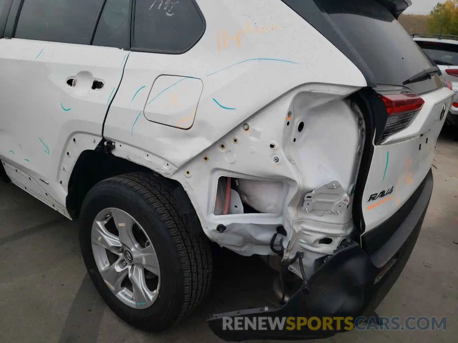 9 Фотография поврежденного автомобиля 2T3RWRFVXKW012894 TOYOTA RAV4 2019