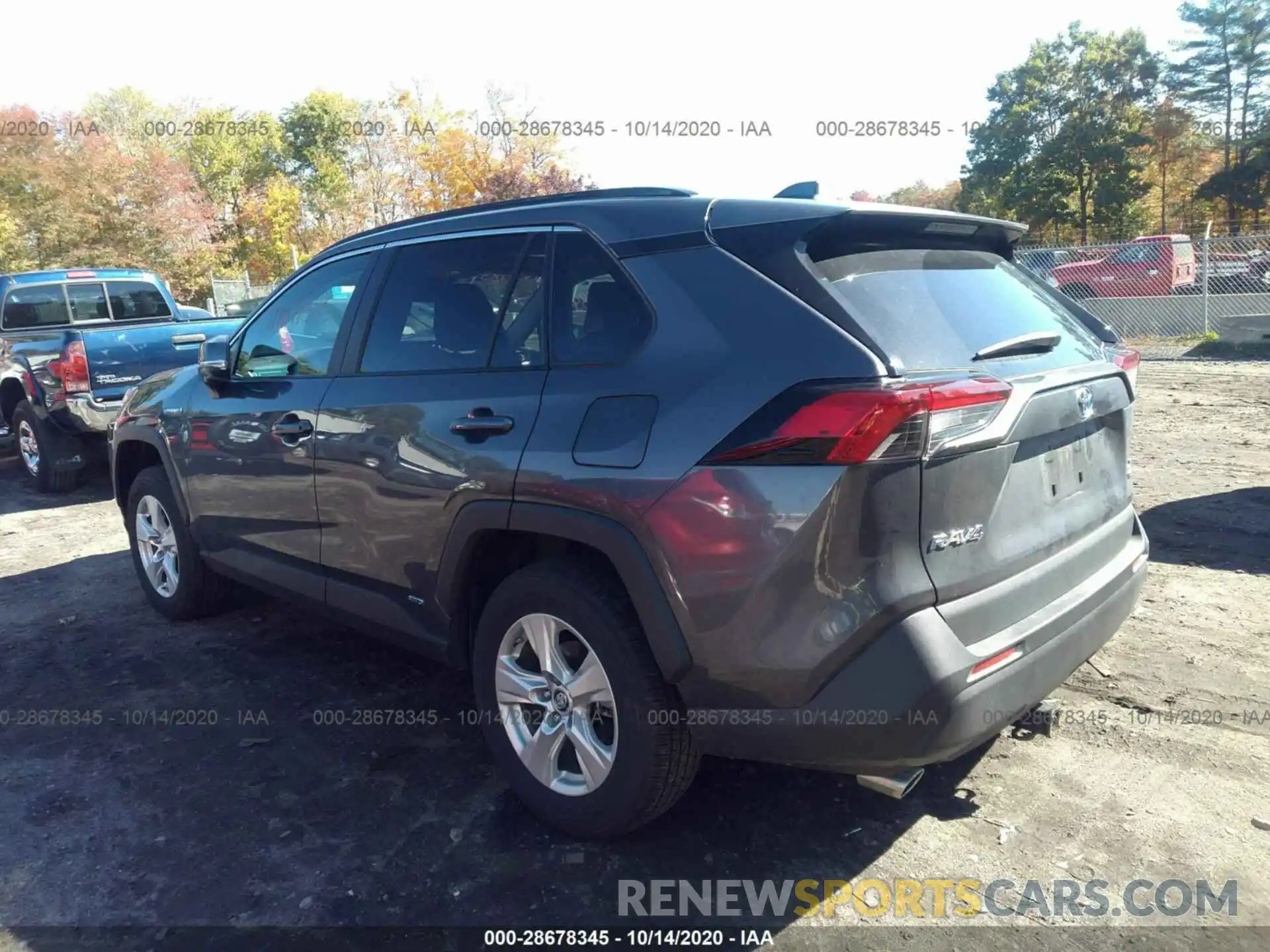 3 Photograph of a damaged car 2T3RWRFVXKW022213 TOYOTA RAV4 2019