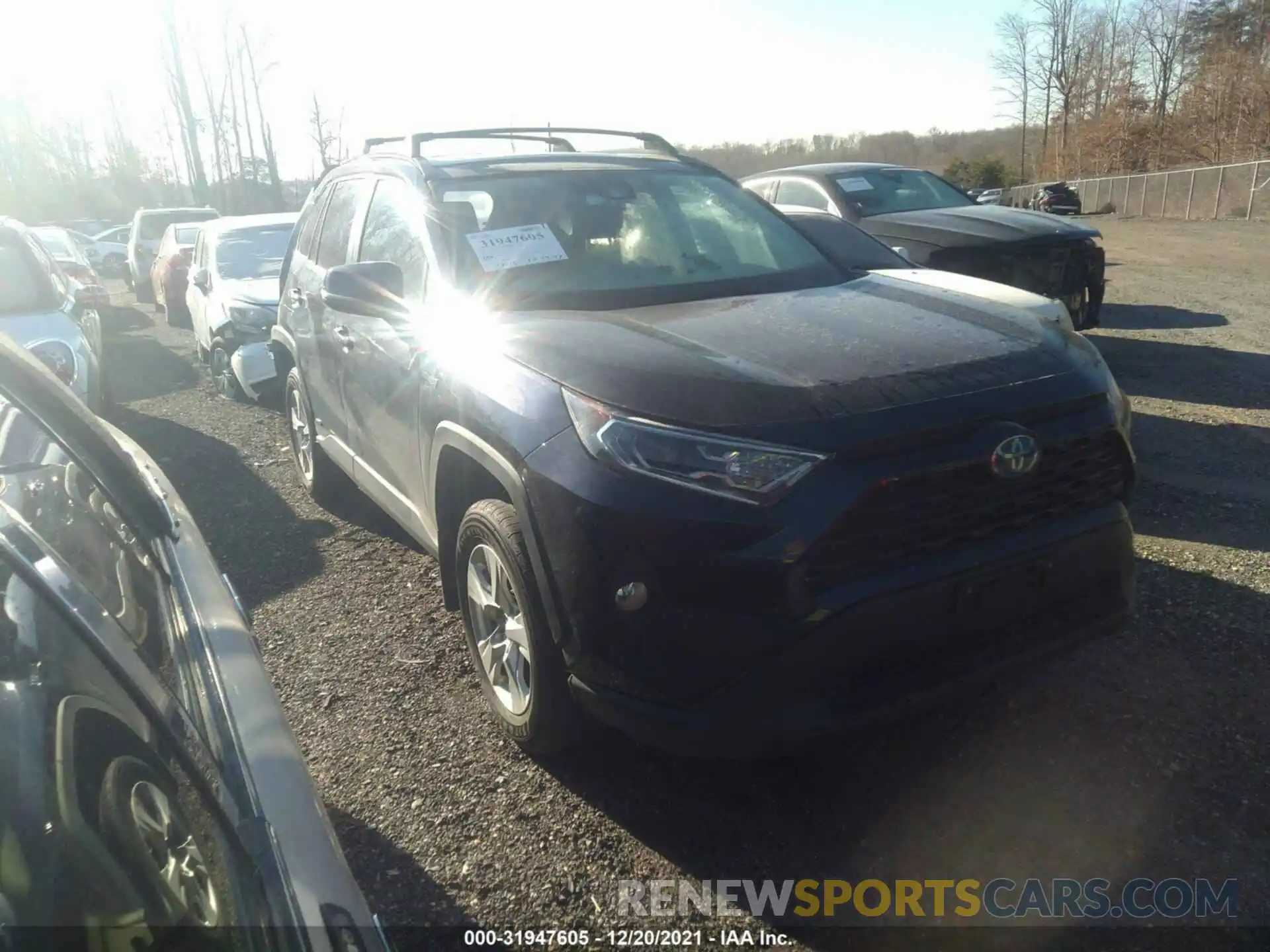 1 Фотография поврежденного автомобиля 2T3RWRFVXKW040887 TOYOTA RAV4 2019