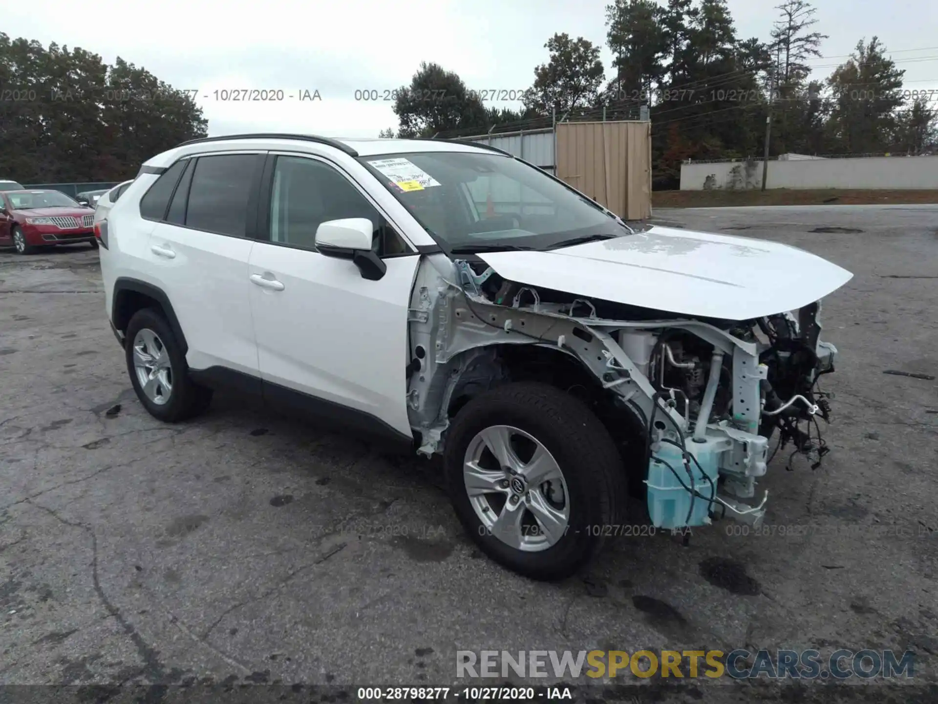 1 Photograph of a damaged car 2T3W1RFV0KC002765 TOYOTA RAV4 2019