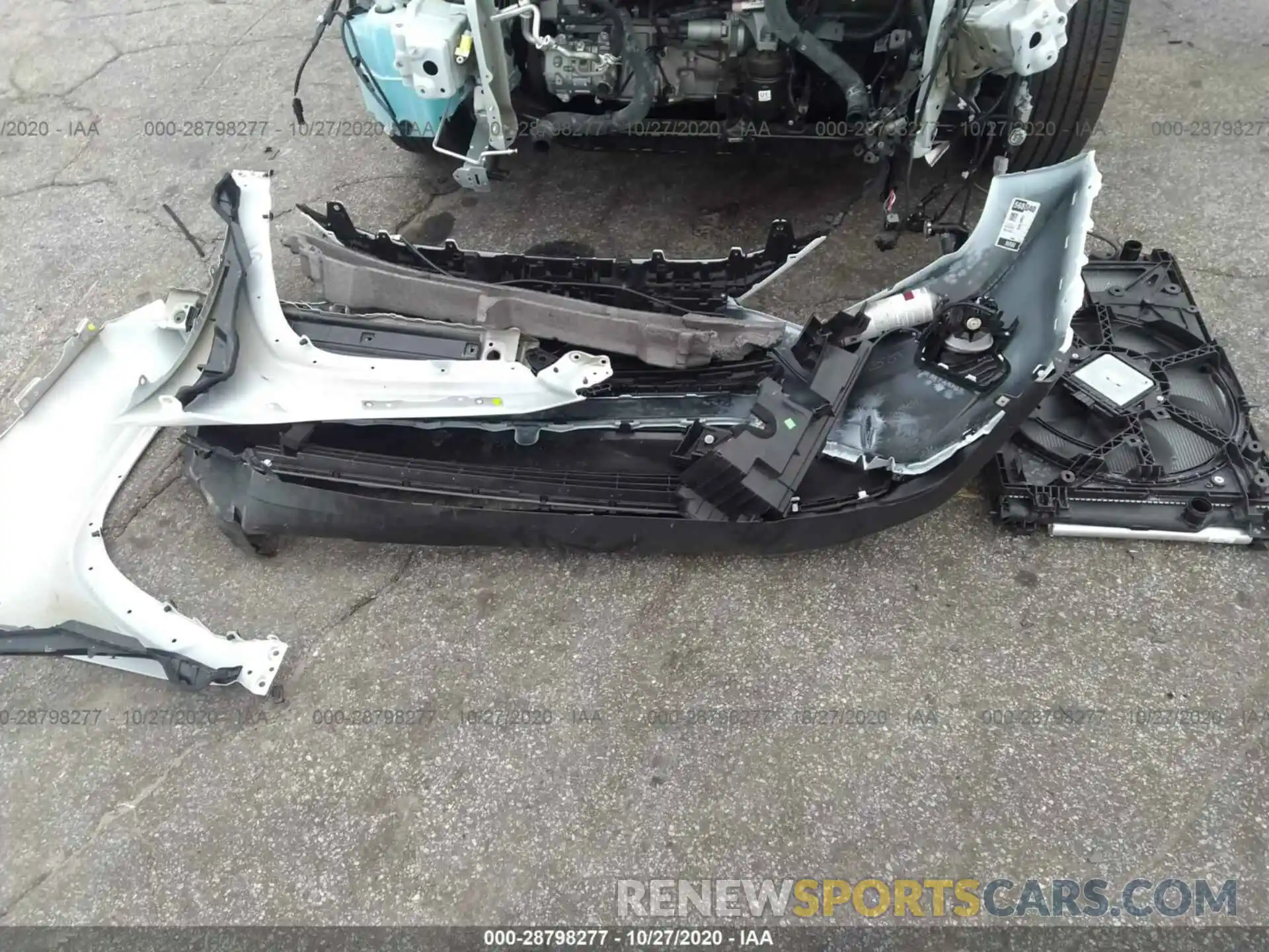 12 Photograph of a damaged car 2T3W1RFV0KC002765 TOYOTA RAV4 2019