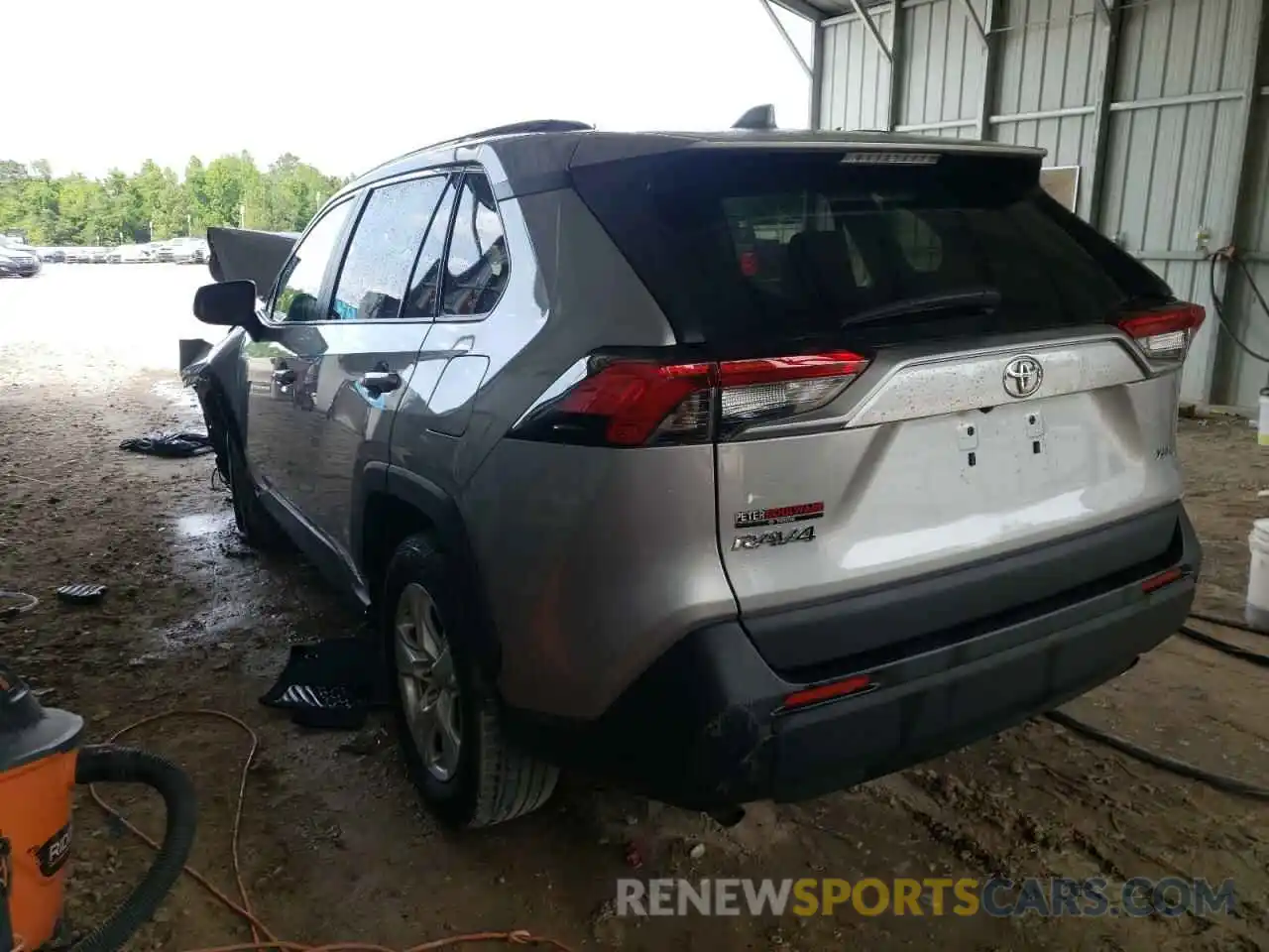 3 Photograph of a damaged car 2T3W1RFV0KC005410 TOYOTA RAV4 2019