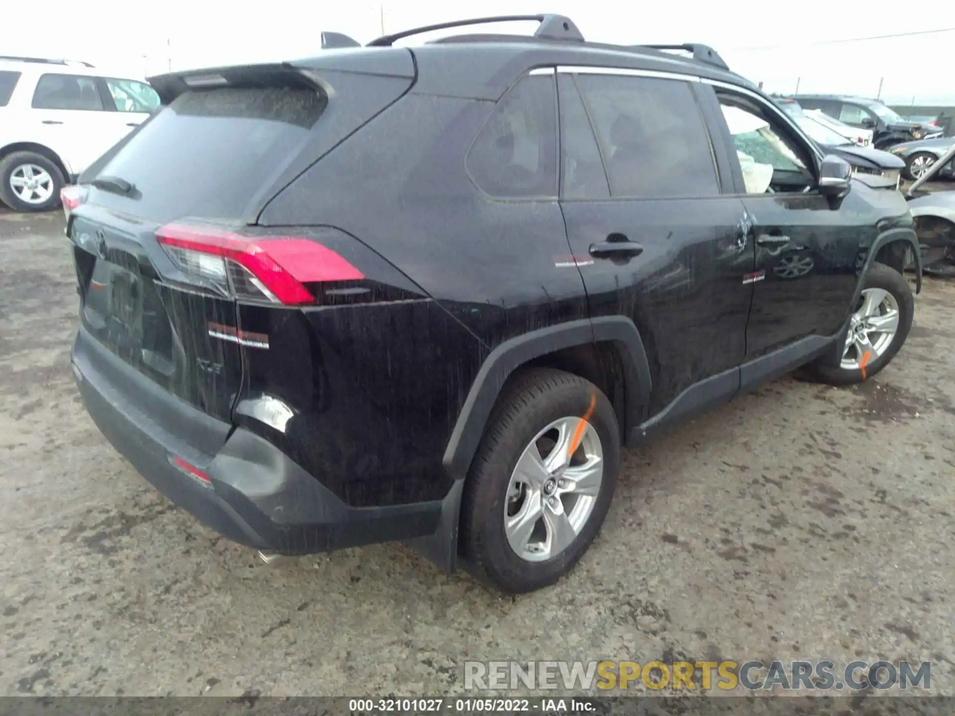 4 Фотография поврежденного автомобиля 2T3W1RFV0KC012714 TOYOTA RAV4 2019