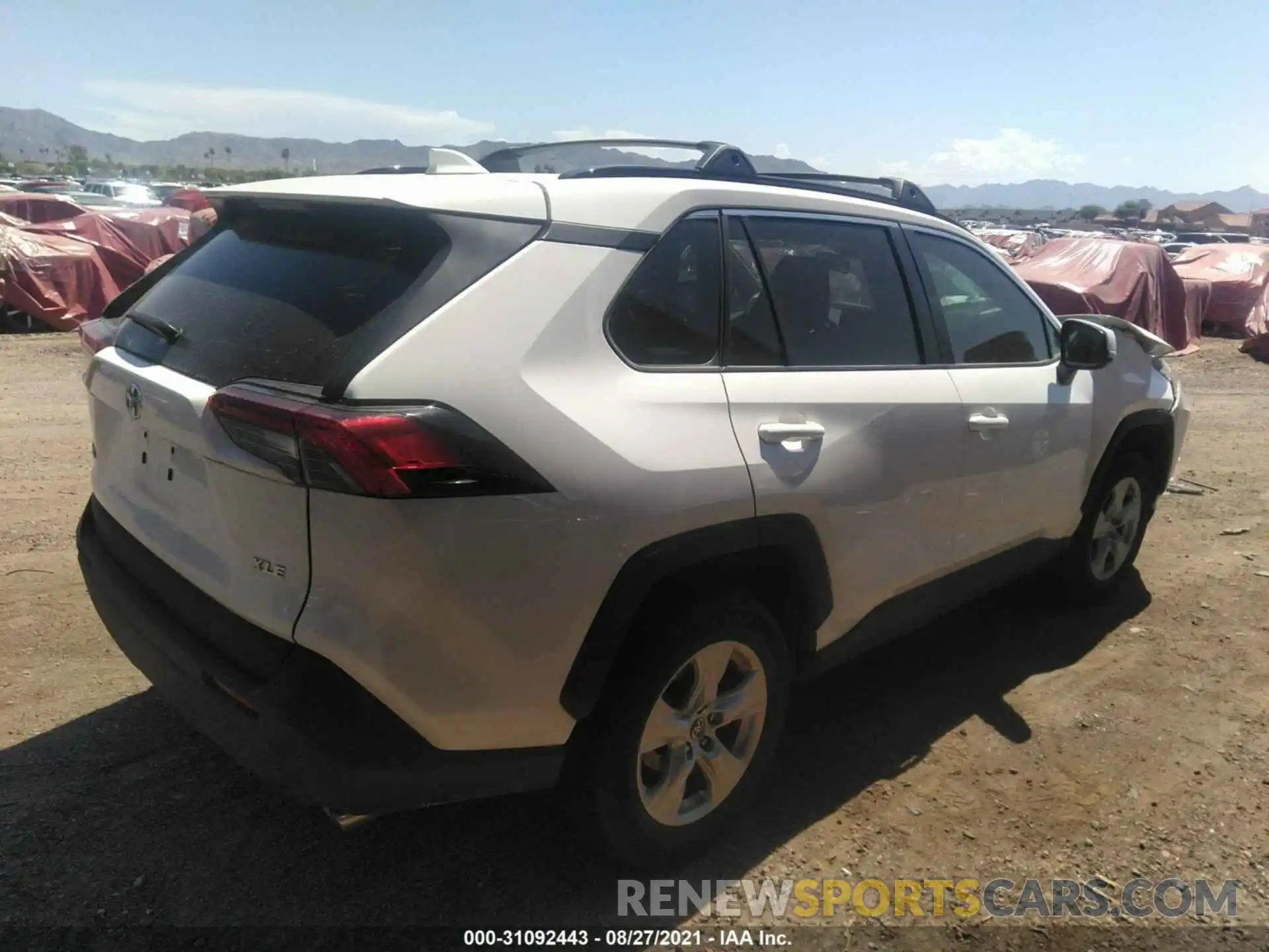 4 Photograph of a damaged car 2T3W1RFV0KC012986 TOYOTA RAV4 2019