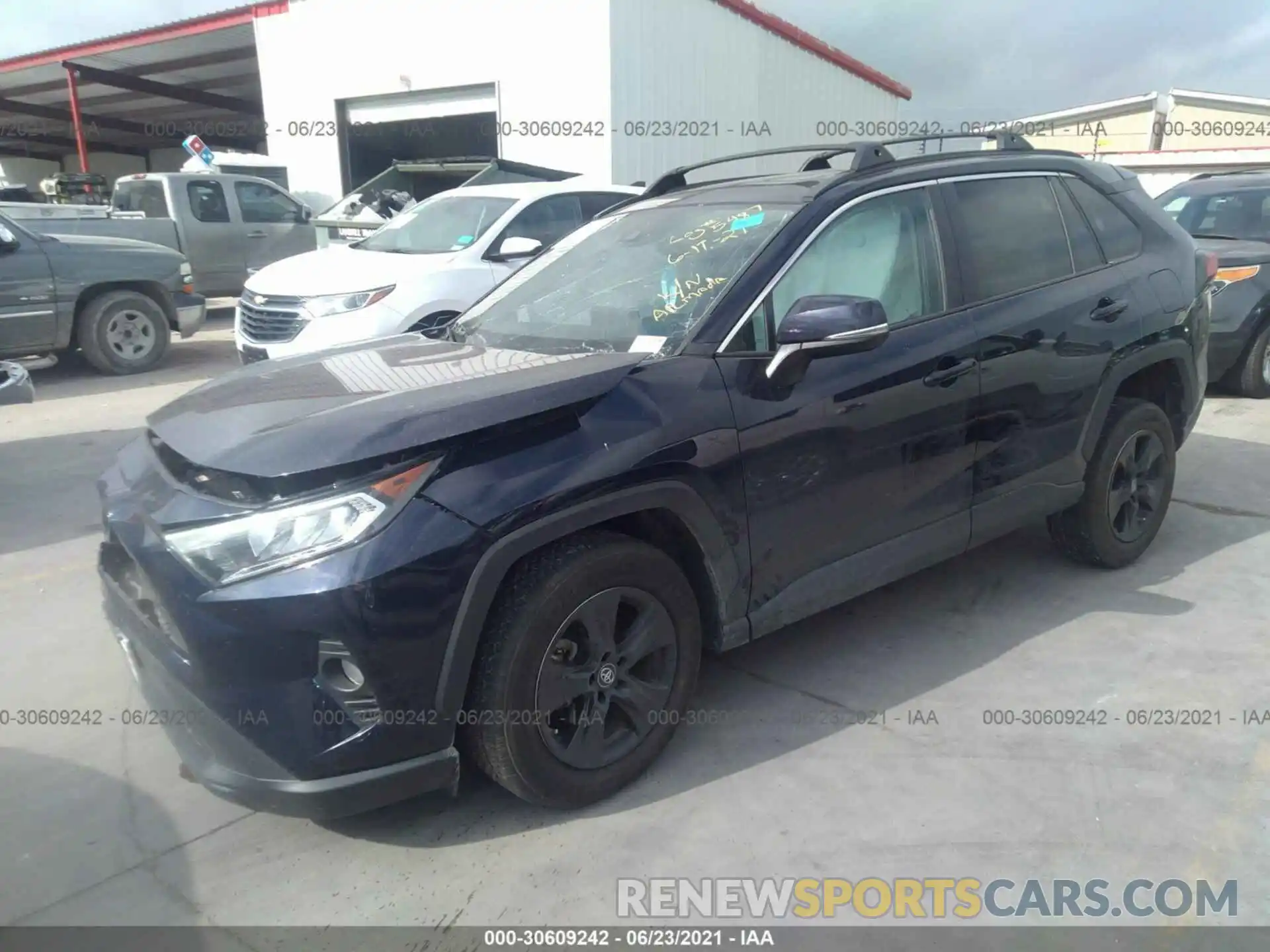 2 Photograph of a damaged car 2T3W1RFV0KC018531 TOYOTA RAV4 2019