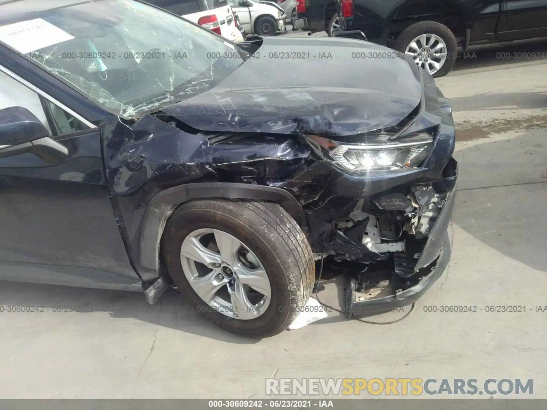 6 Photograph of a damaged car 2T3W1RFV0KC018531 TOYOTA RAV4 2019