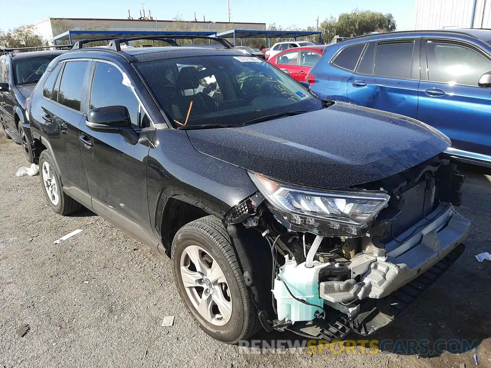 1 Photograph of a damaged car 2T3W1RFV0KC021445 TOYOTA RAV4 2019