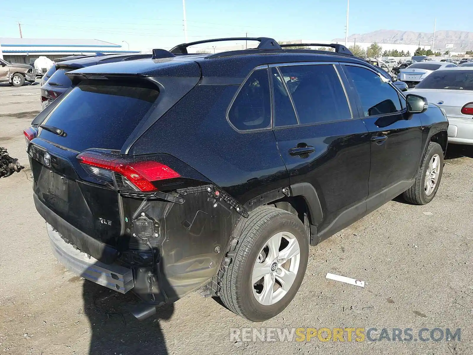 4 Photograph of a damaged car 2T3W1RFV0KC021445 TOYOTA RAV4 2019