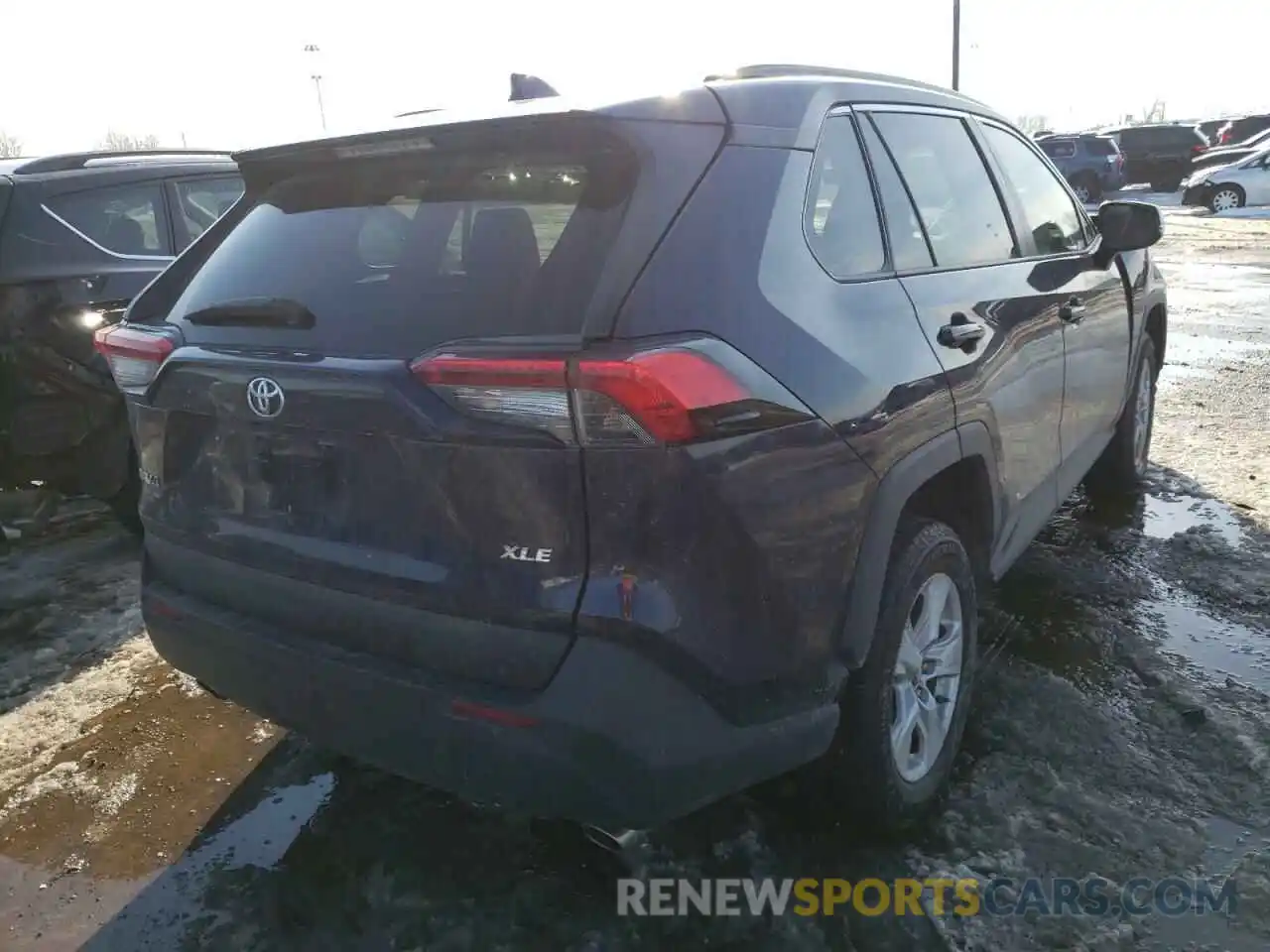 4 Photograph of a damaged car 2T3W1RFV0KC023017 TOYOTA RAV4 2019