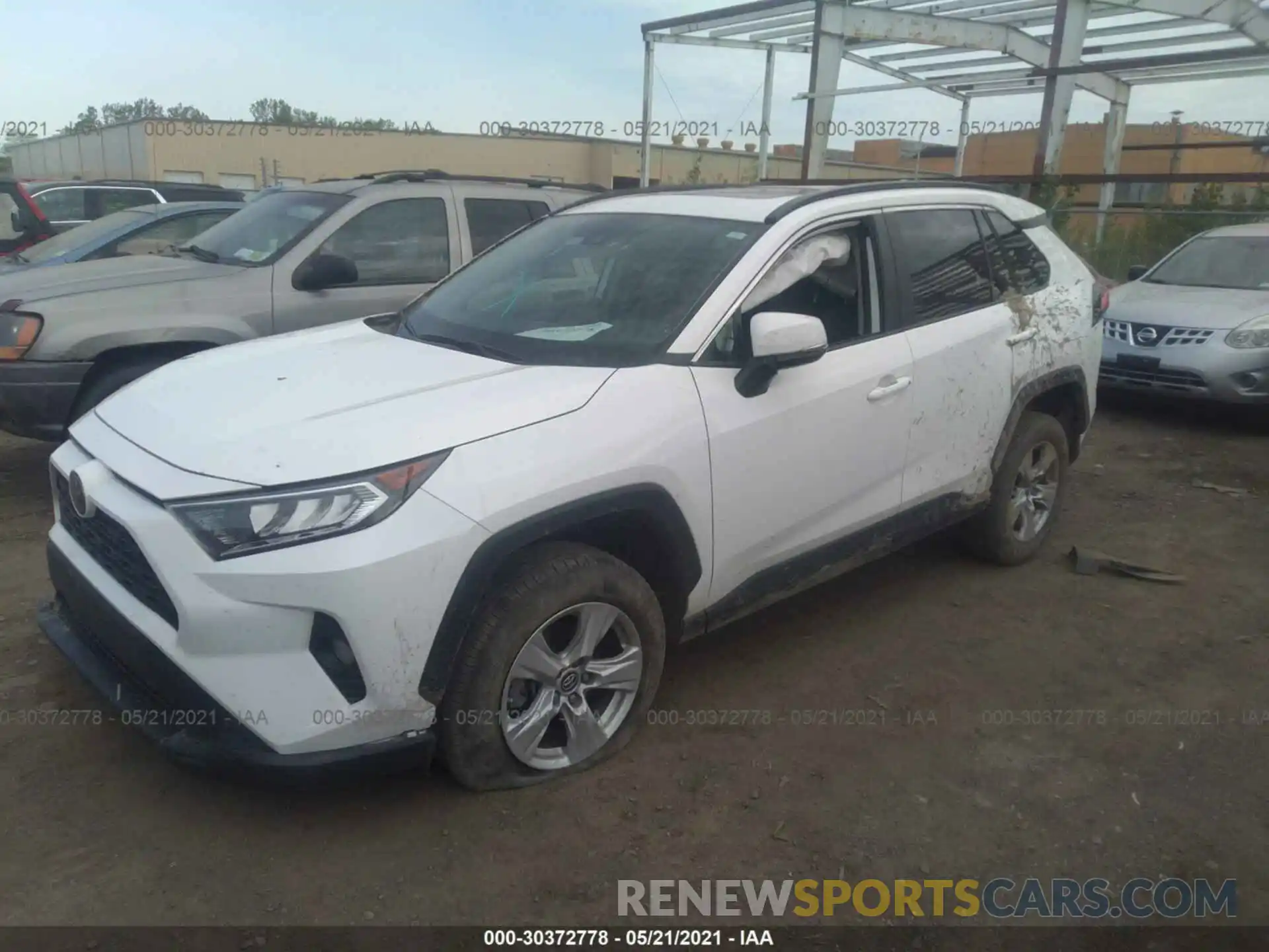 2 Фотография поврежденного автомобиля 2T3W1RFV0KC024944 TOYOTA RAV4 2019