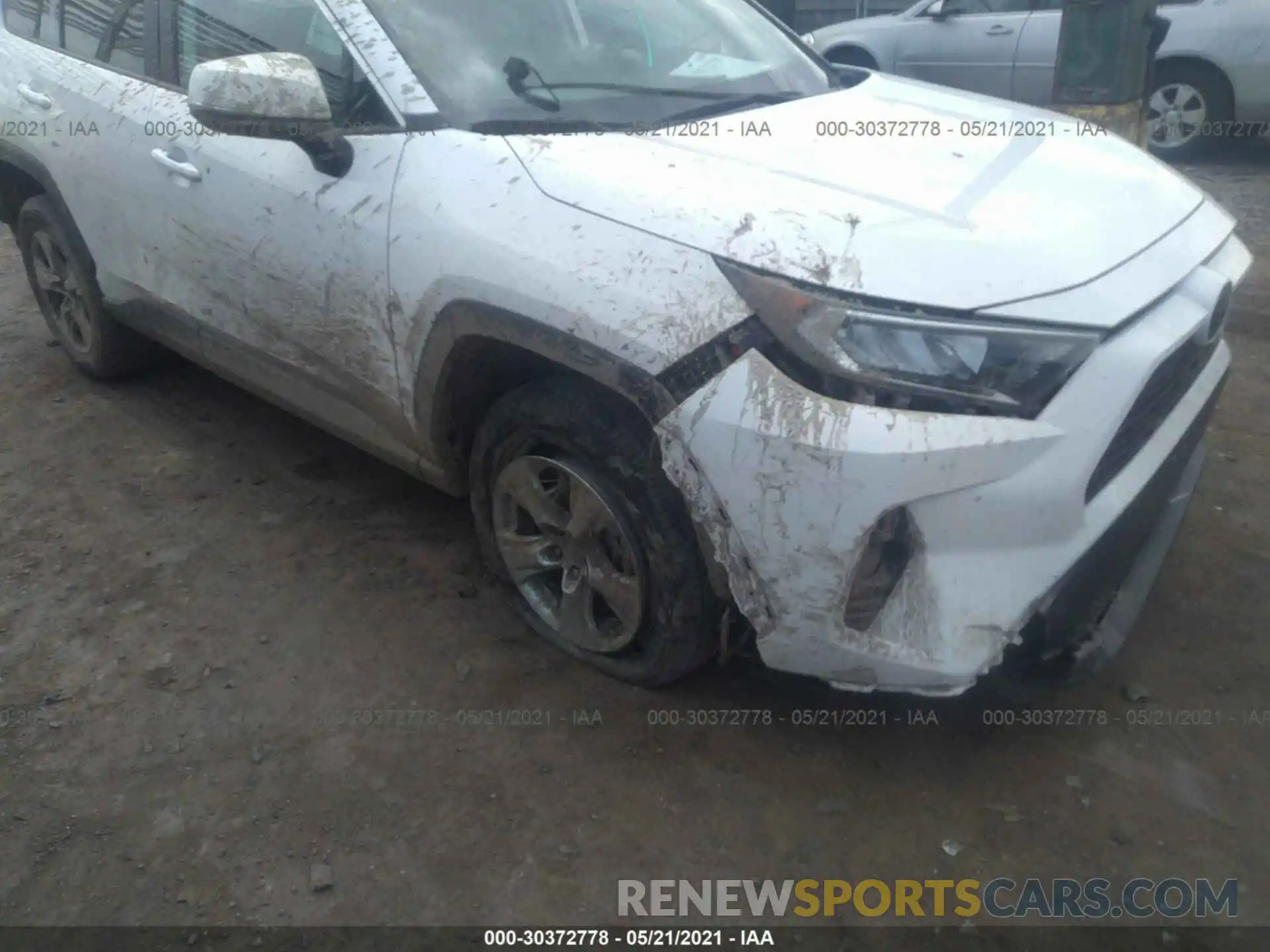 6 Photograph of a damaged car 2T3W1RFV0KC024944 TOYOTA RAV4 2019