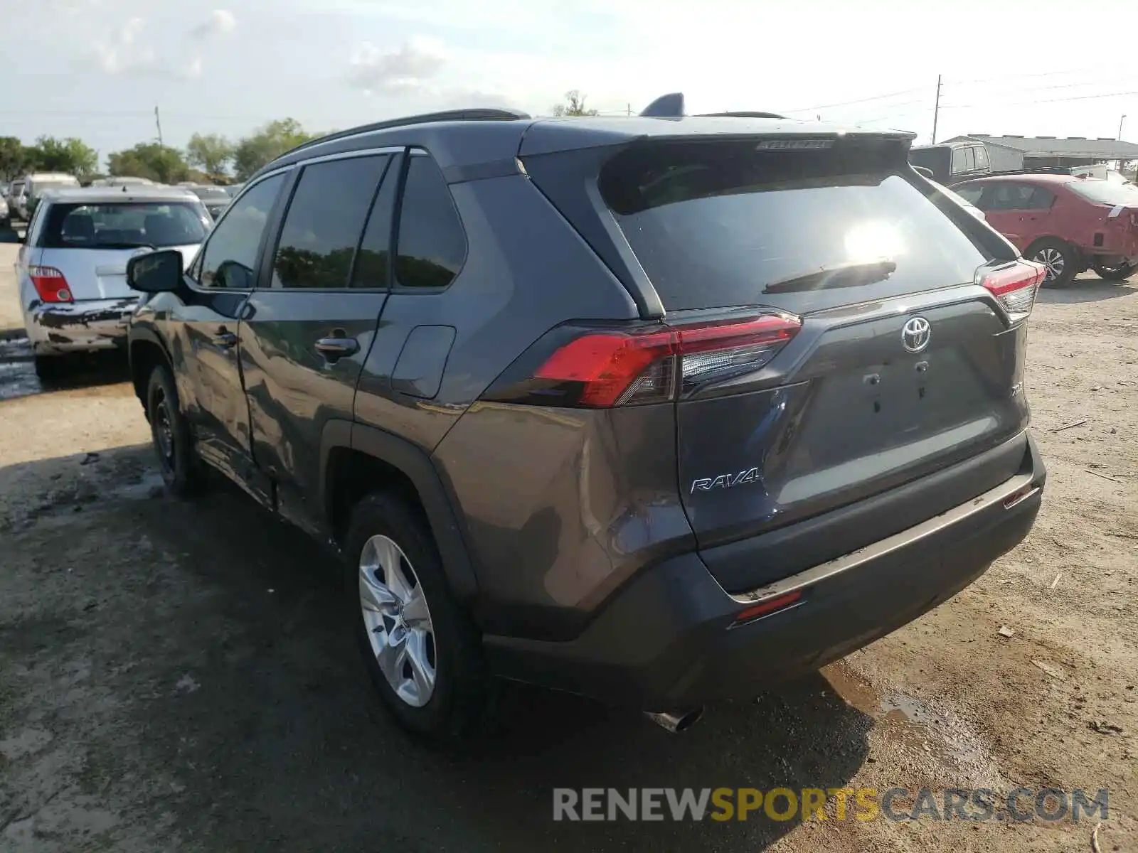 3 Photograph of a damaged car 2T3W1RFV0KC027231 TOYOTA RAV4 2019