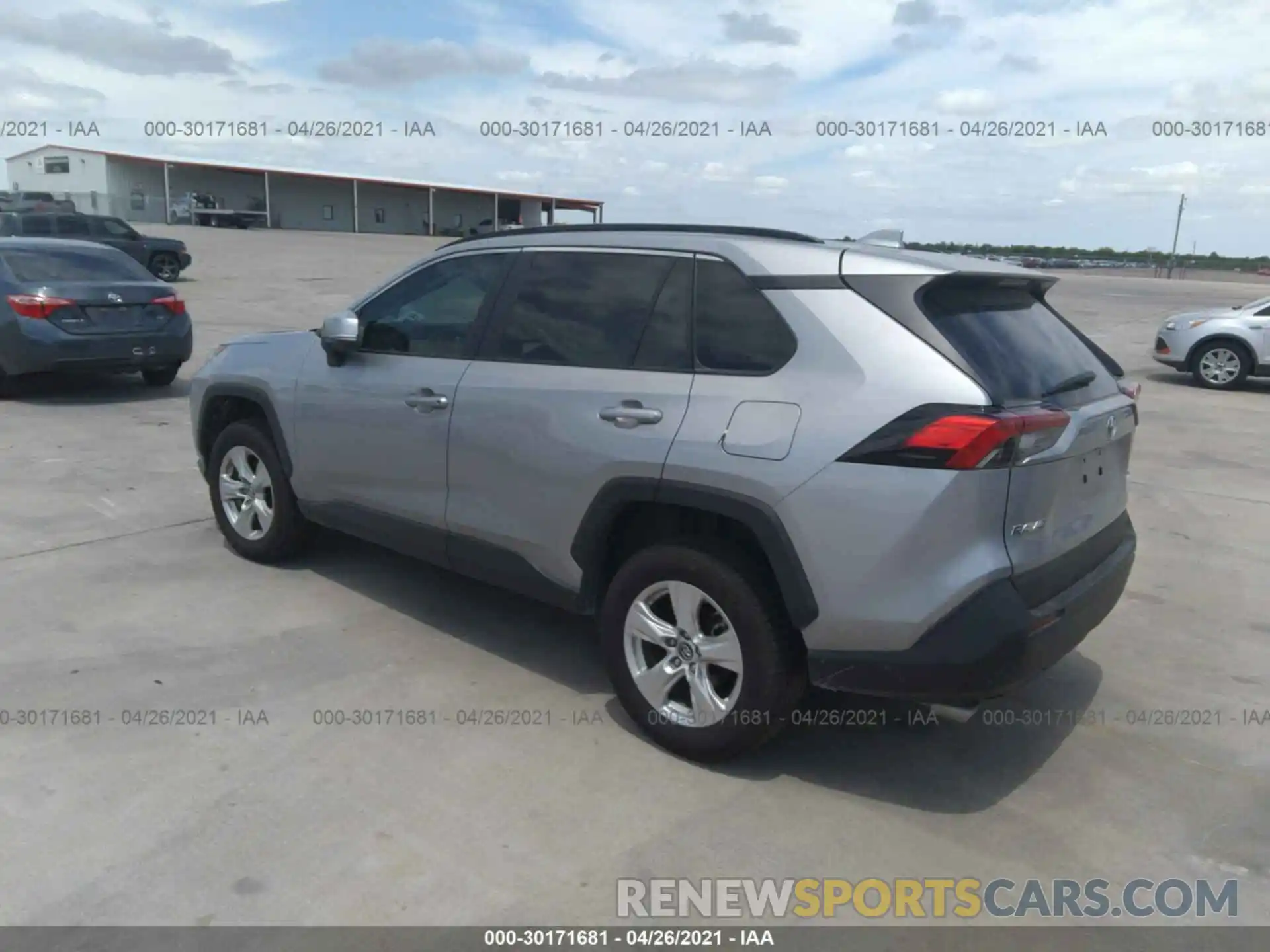 3 Photograph of a damaged car 2T3W1RFV0KC032106 TOYOTA RAV4 2019