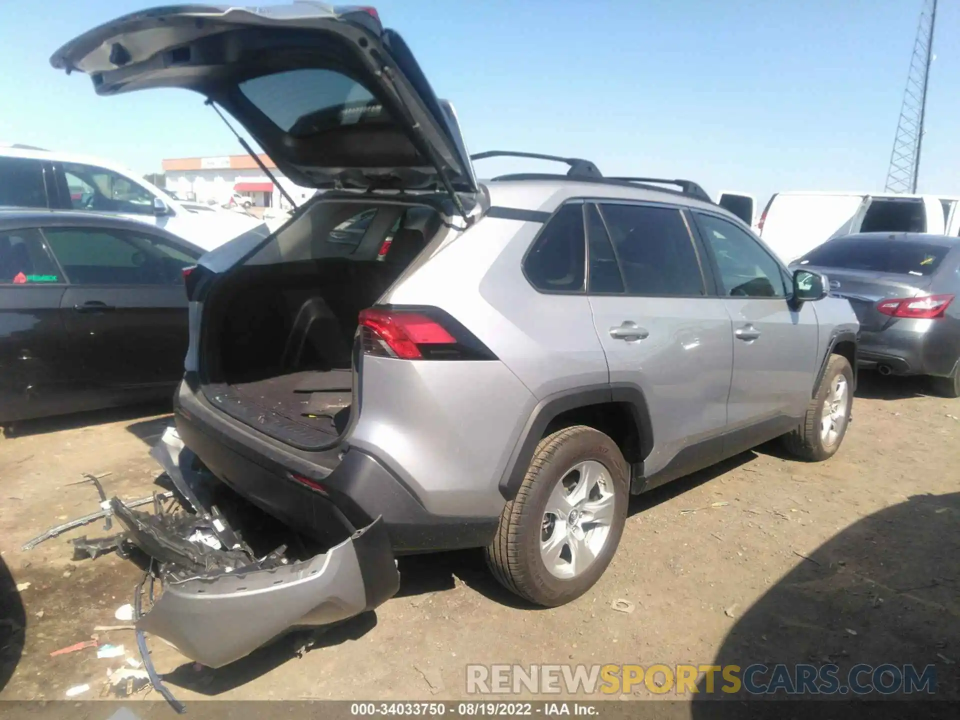 4 Фотография поврежденного автомобиля 2T3W1RFV0KW003882 TOYOTA RAV4 2019