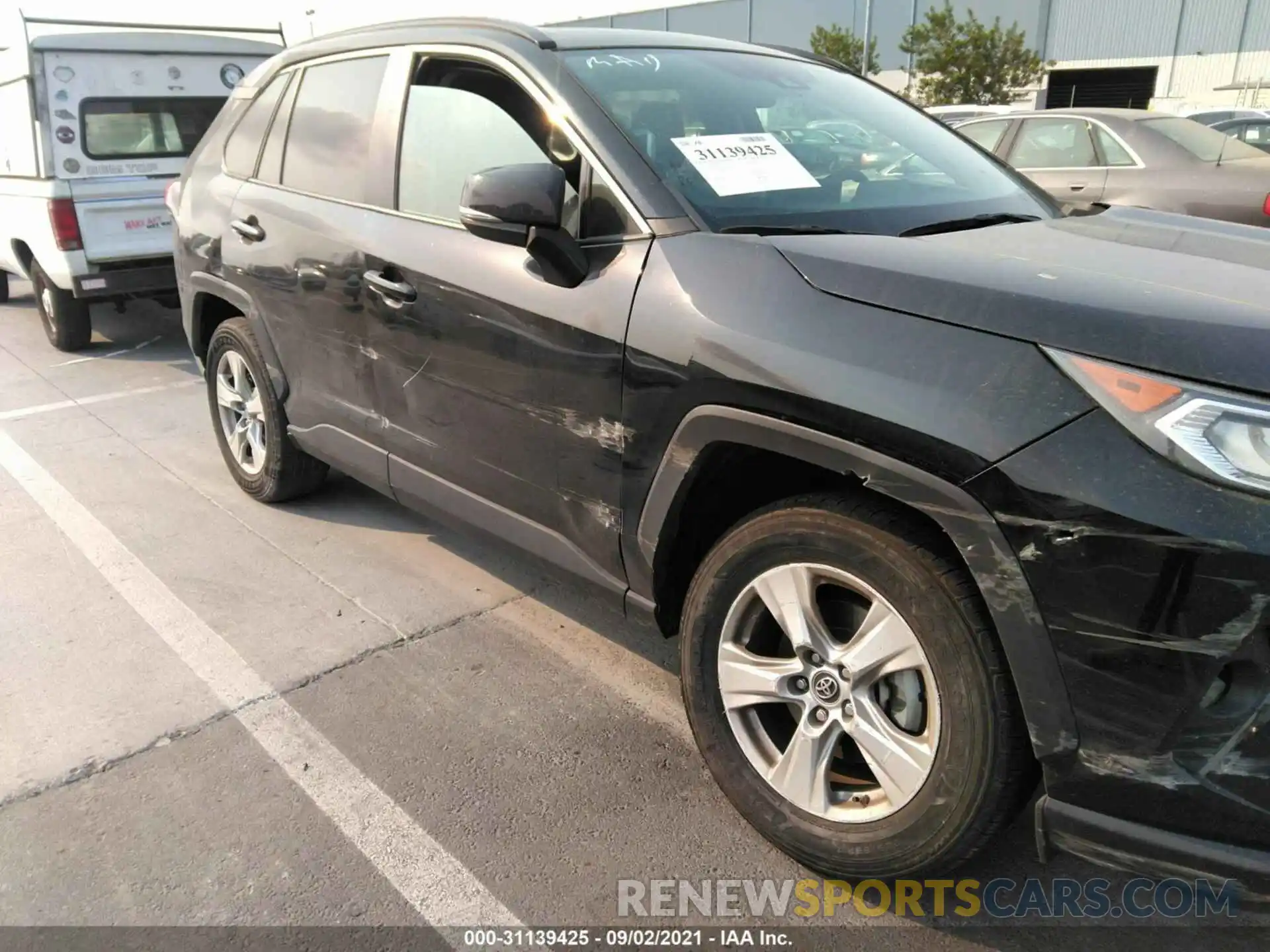 6 Photograph of a damaged car 2T3W1RFV0KW013697 TOYOTA RAV4 2019