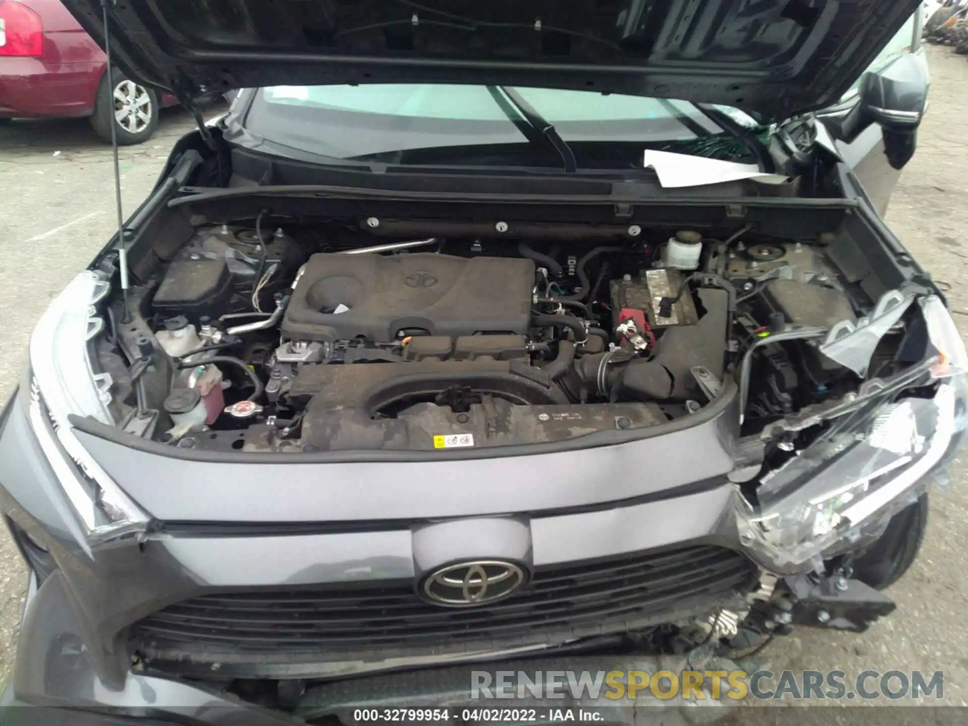 10 Photograph of a damaged car 2T3W1RFV0KW028815 TOYOTA RAV4 2019